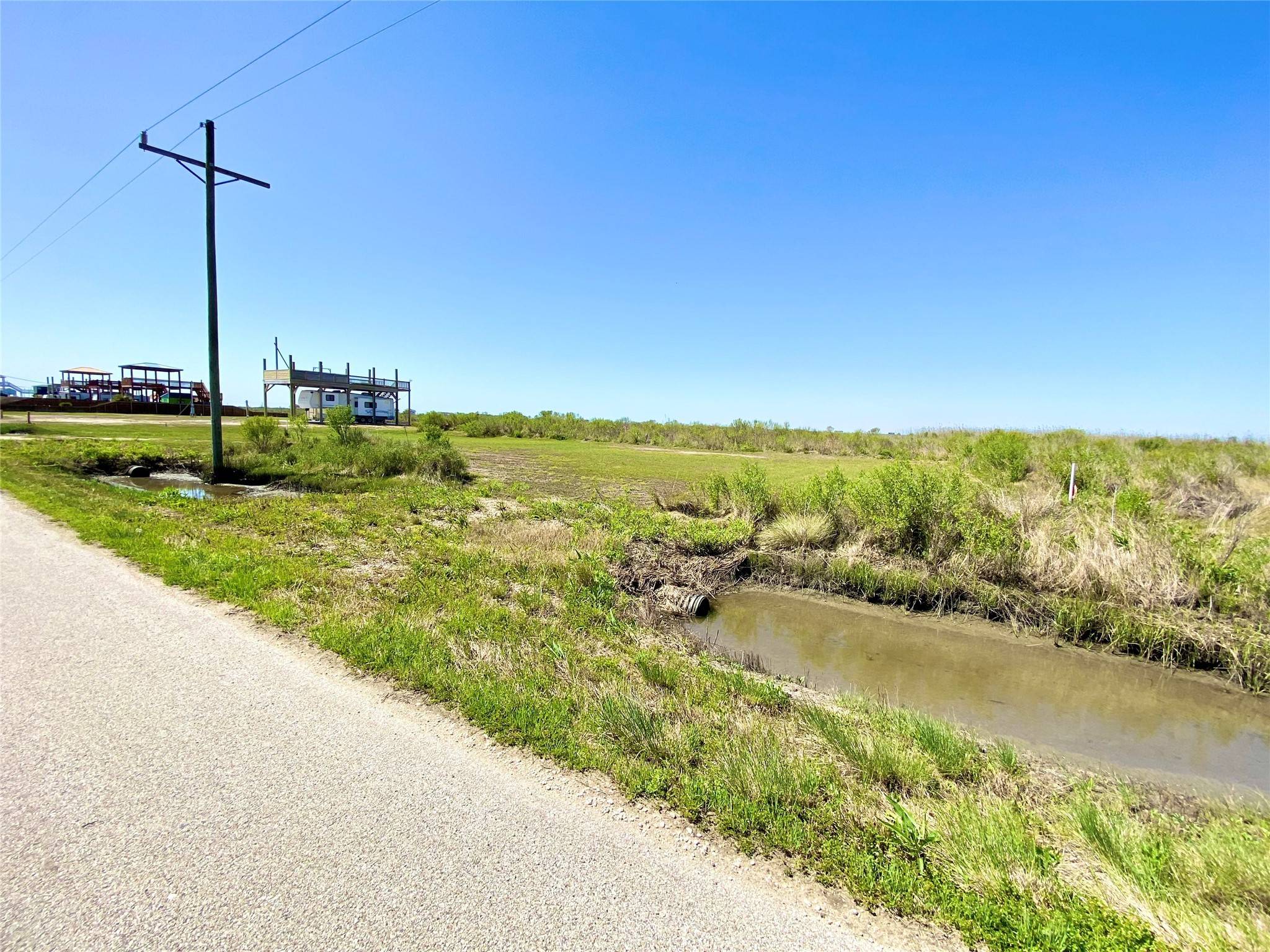 Gilchrist, TX 77617,1255 Van Sant