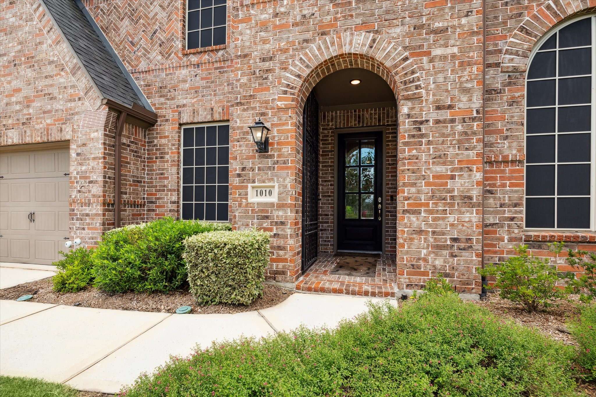 Conroe, TX 77385,1010 Bat Hawk CT