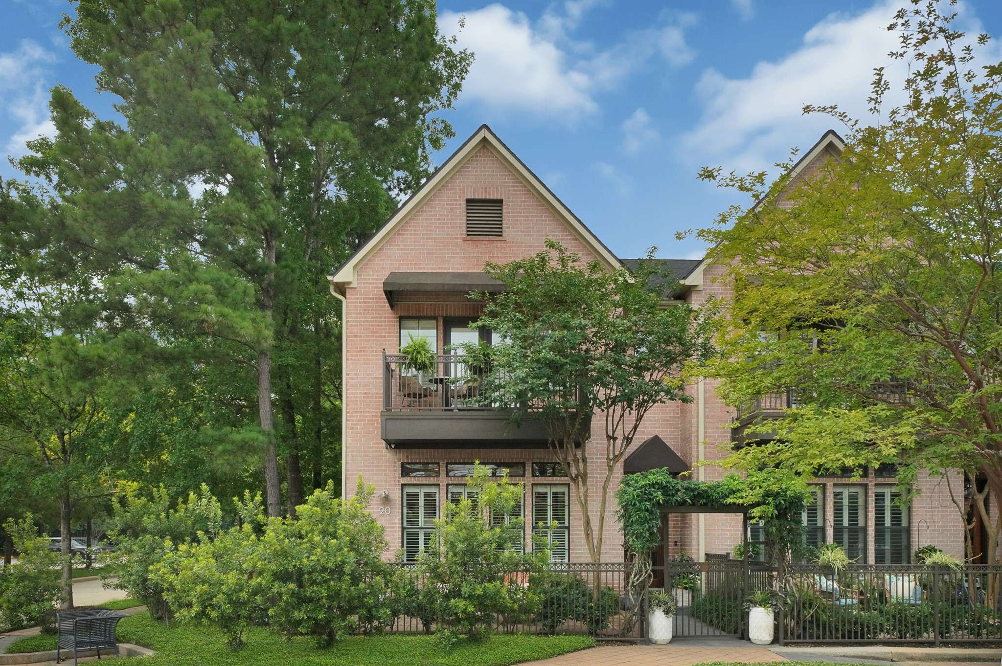 The Woodlands, TX 77380,20 Riva ROW