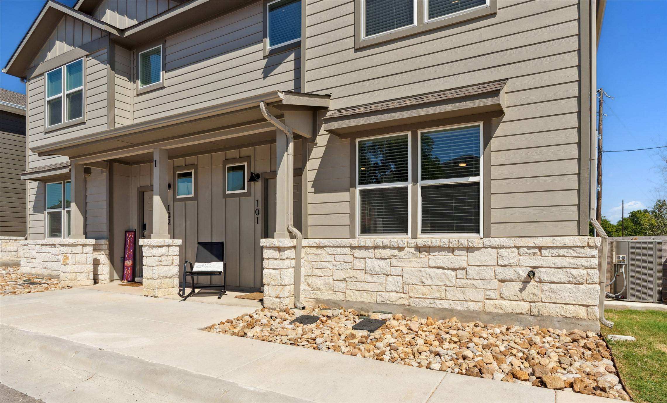 Leander, TX 78641,520-1802B Powell DR