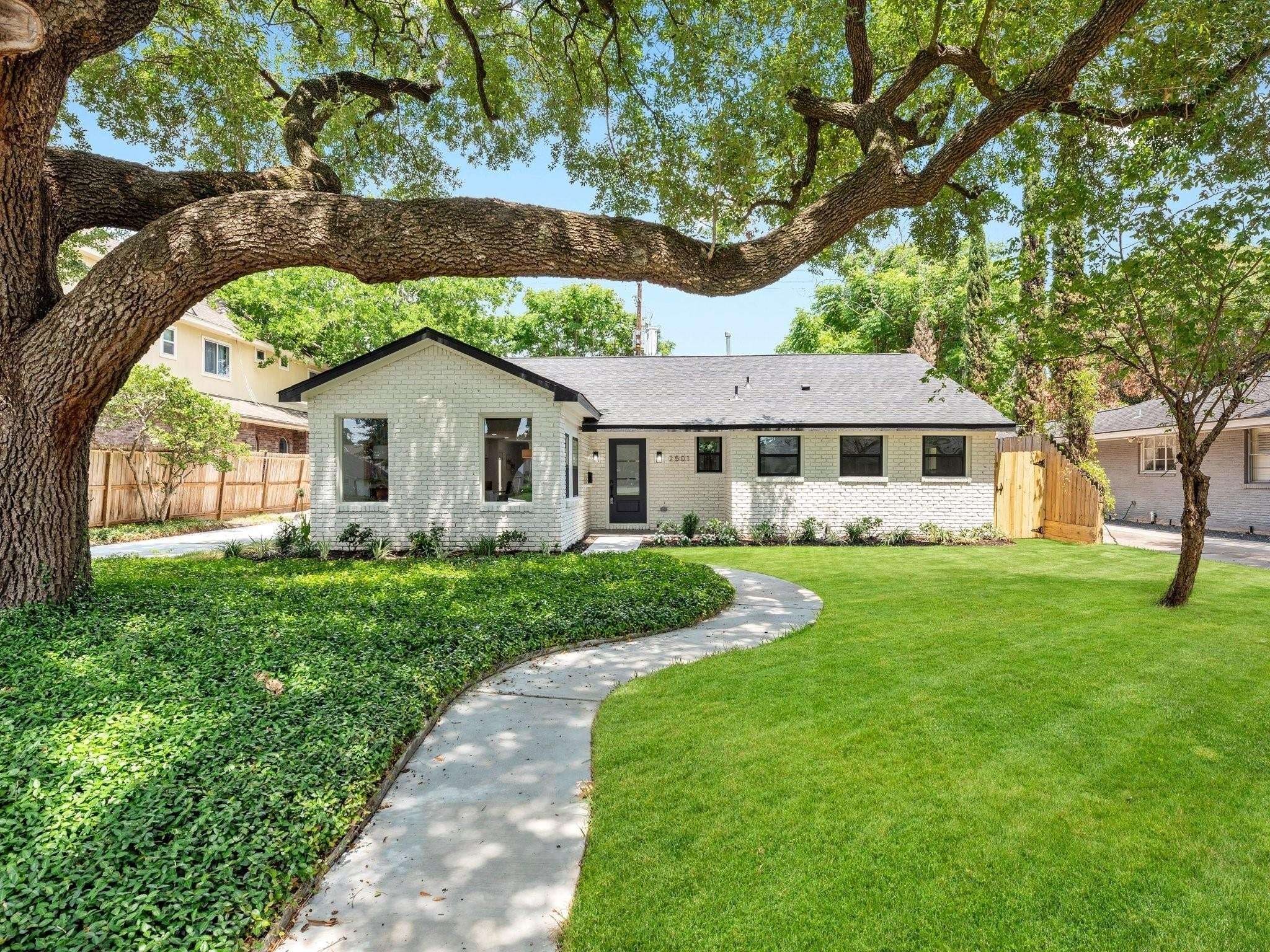 Houston, TX 77057,2501 Briarhurst DR