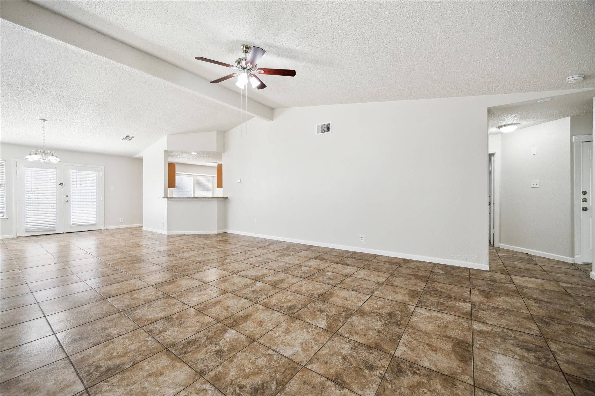 San Antonio, TX 78251,8939 Mansfield