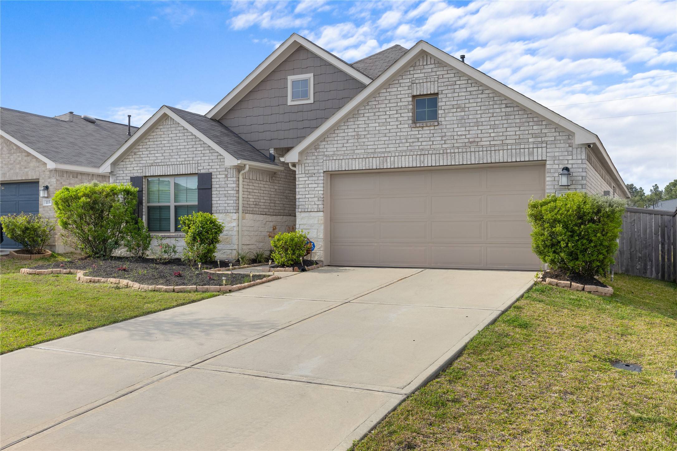 Magnolia, TX 77354,119 Comber RD