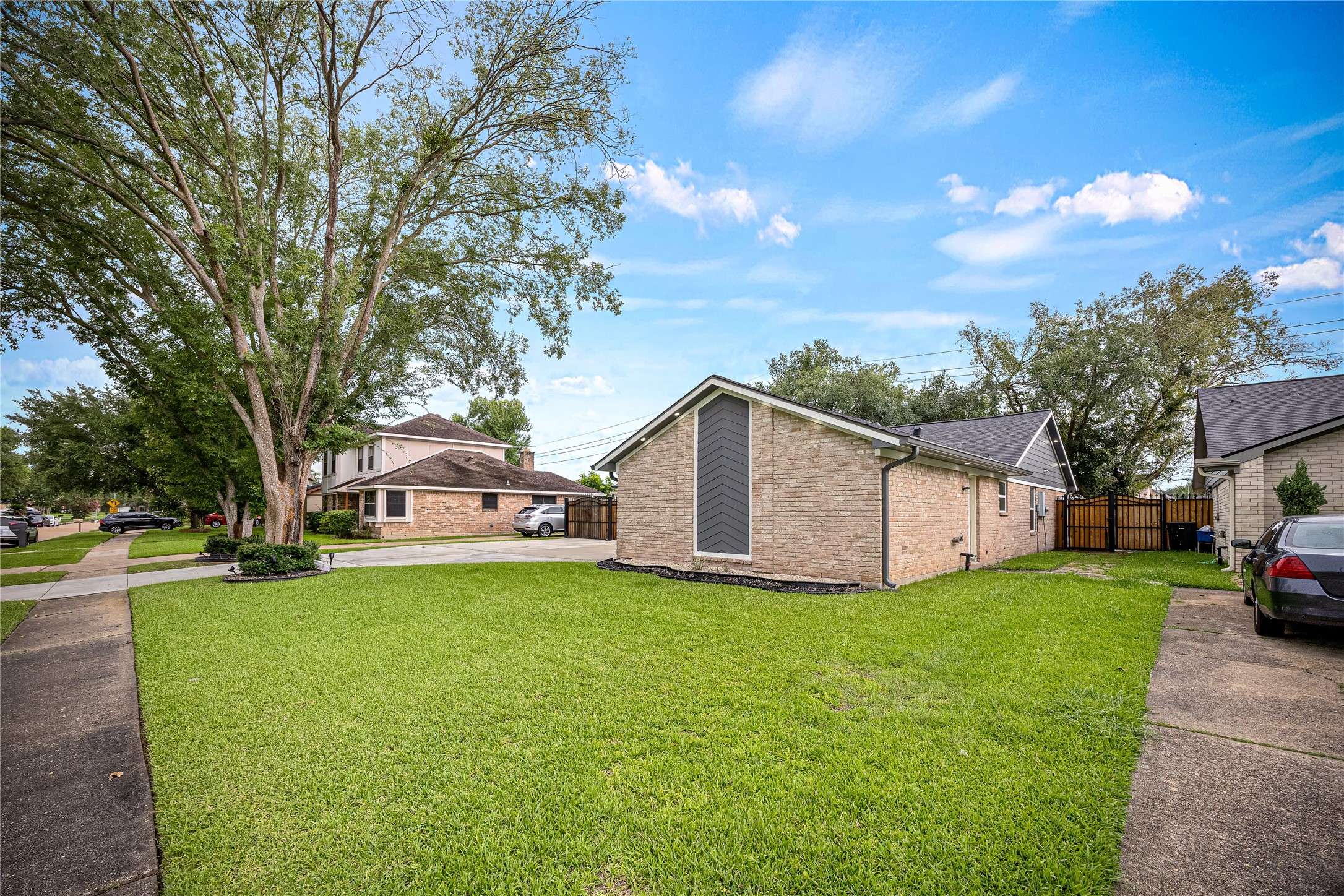 Houston, TX 77083,6822 Escondido DR