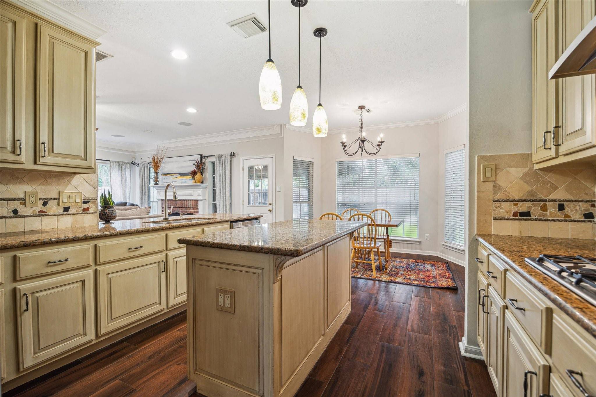 Houston, TX 77055,7938 S Wellington CT
