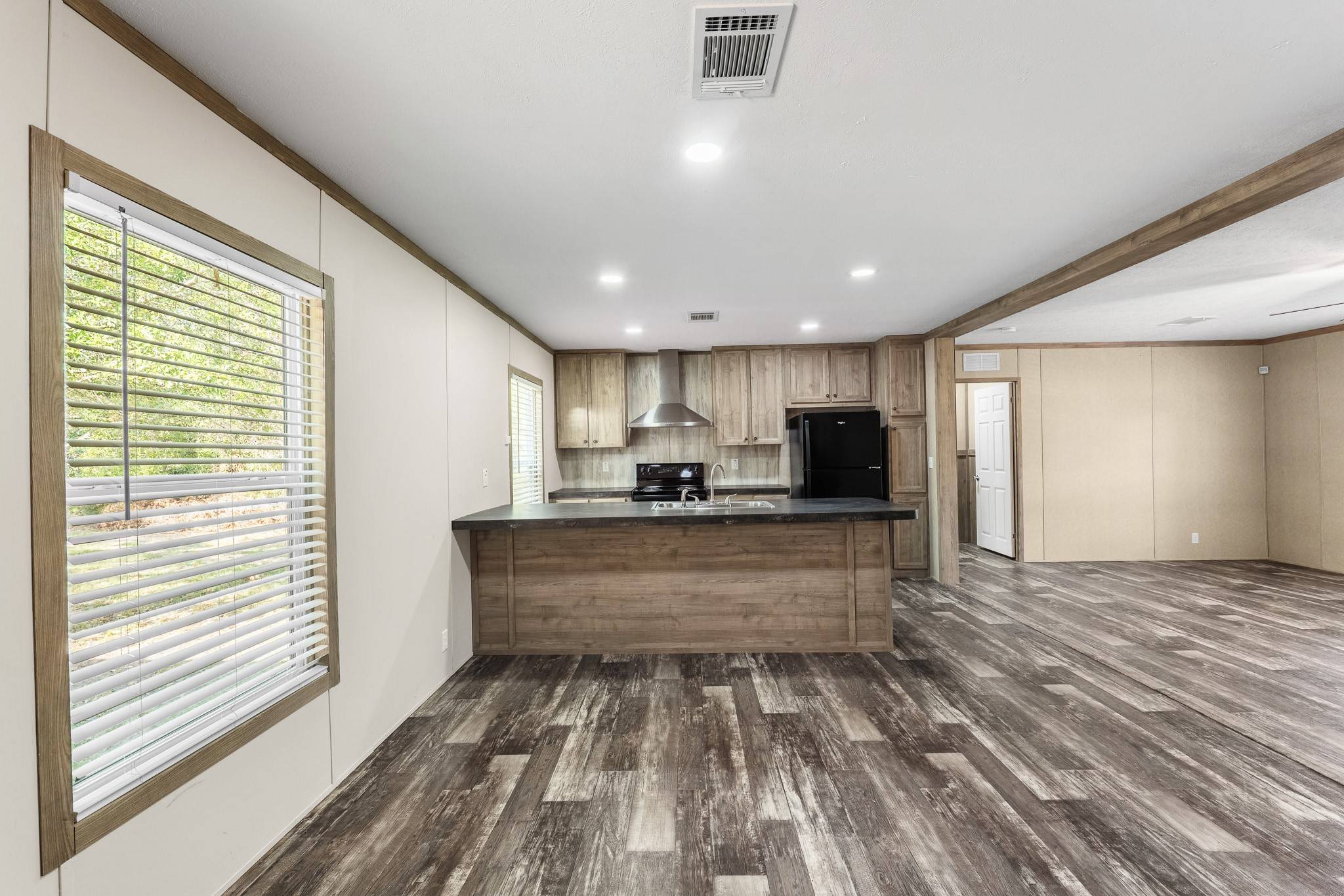 Coldspring, TX 77331,140 Stewart ST