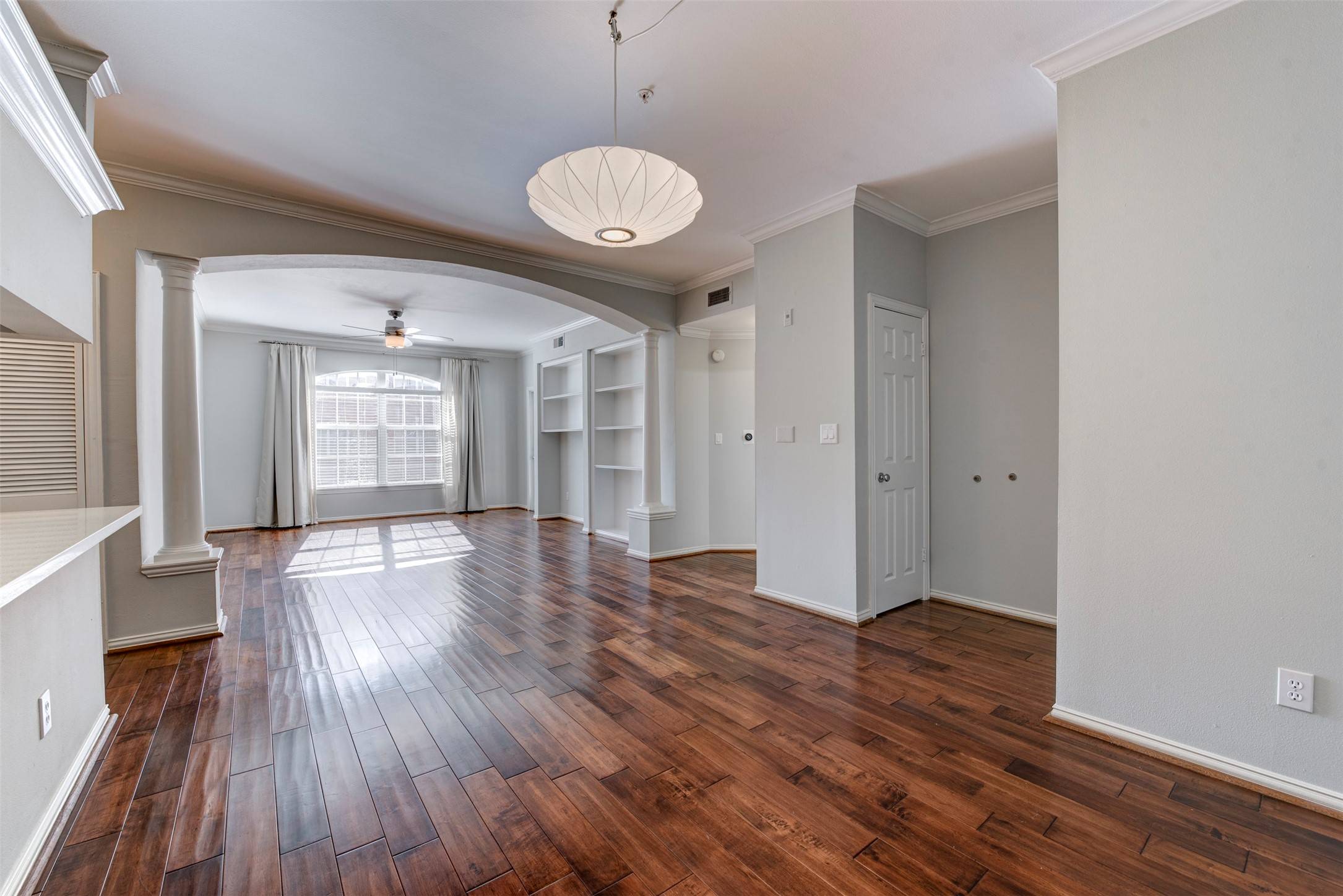 Houston, TX 77019,2111 Welch ST #A107