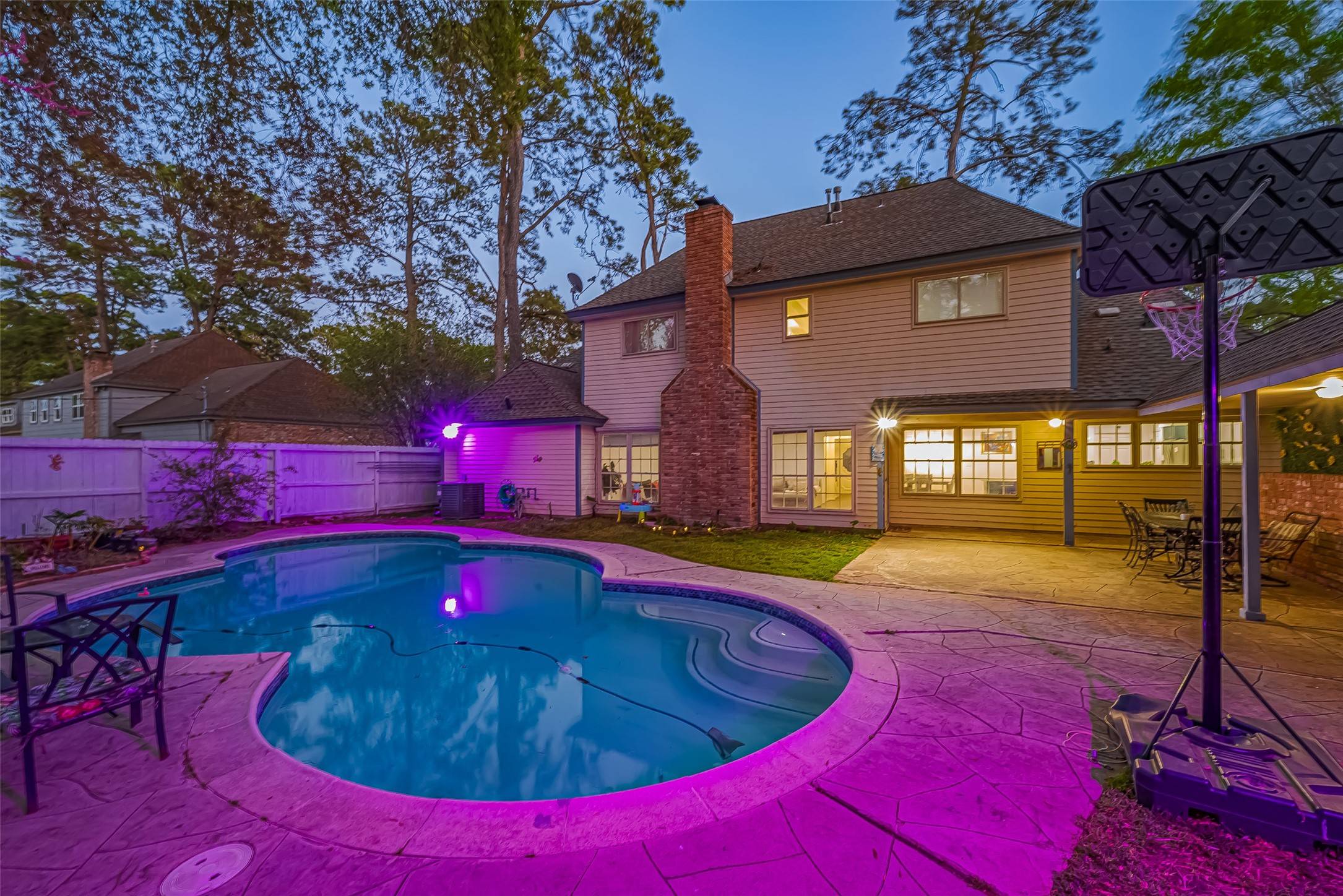 Houston, TX 77066,5310 Foresthaven DR