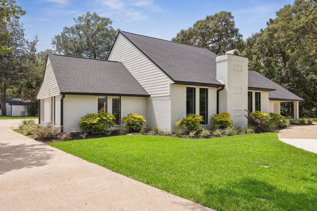 Conroe, TX 77302,17940 Village WAY