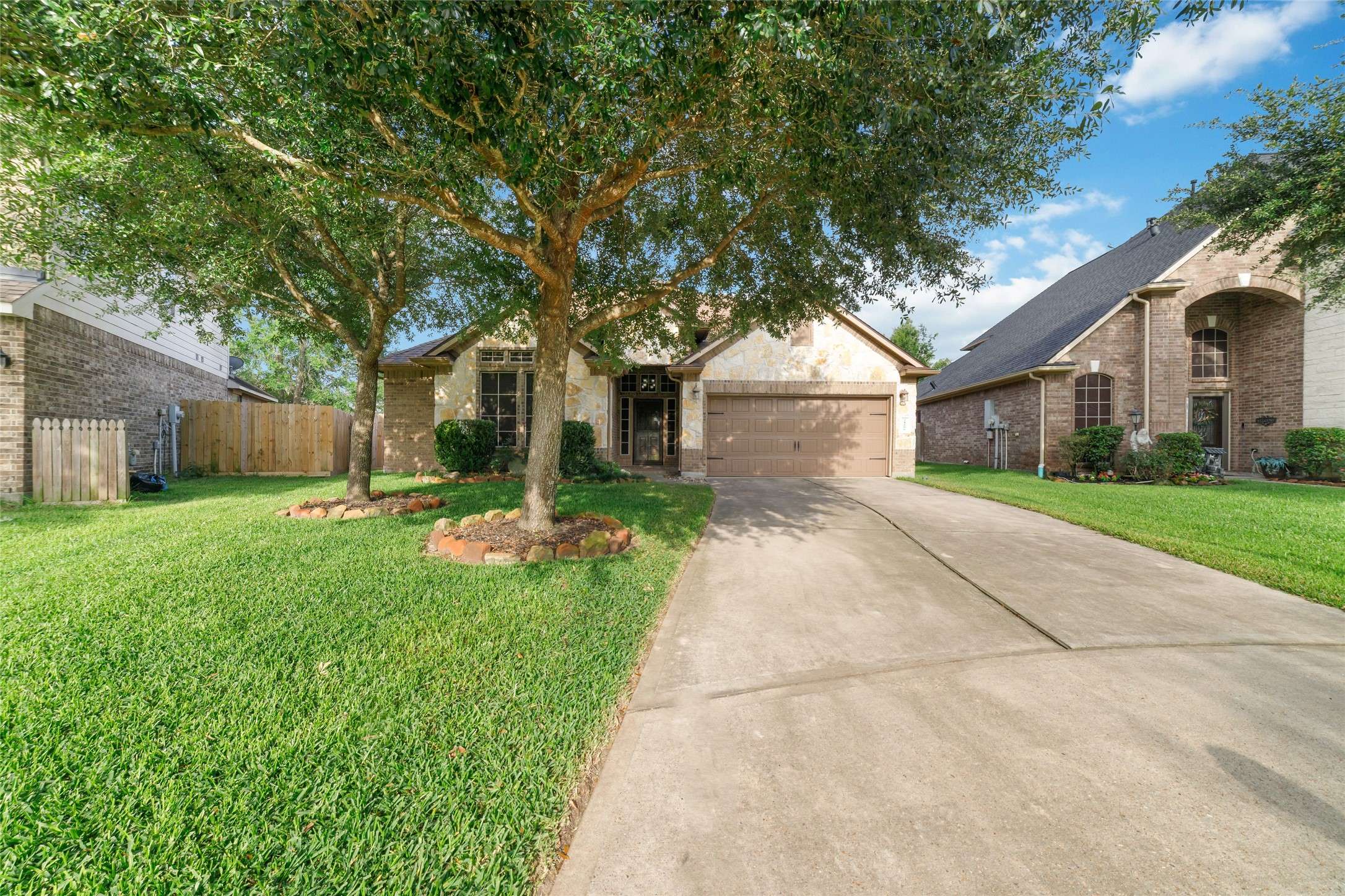 Porter, TX 77365,21606 Hansom DR