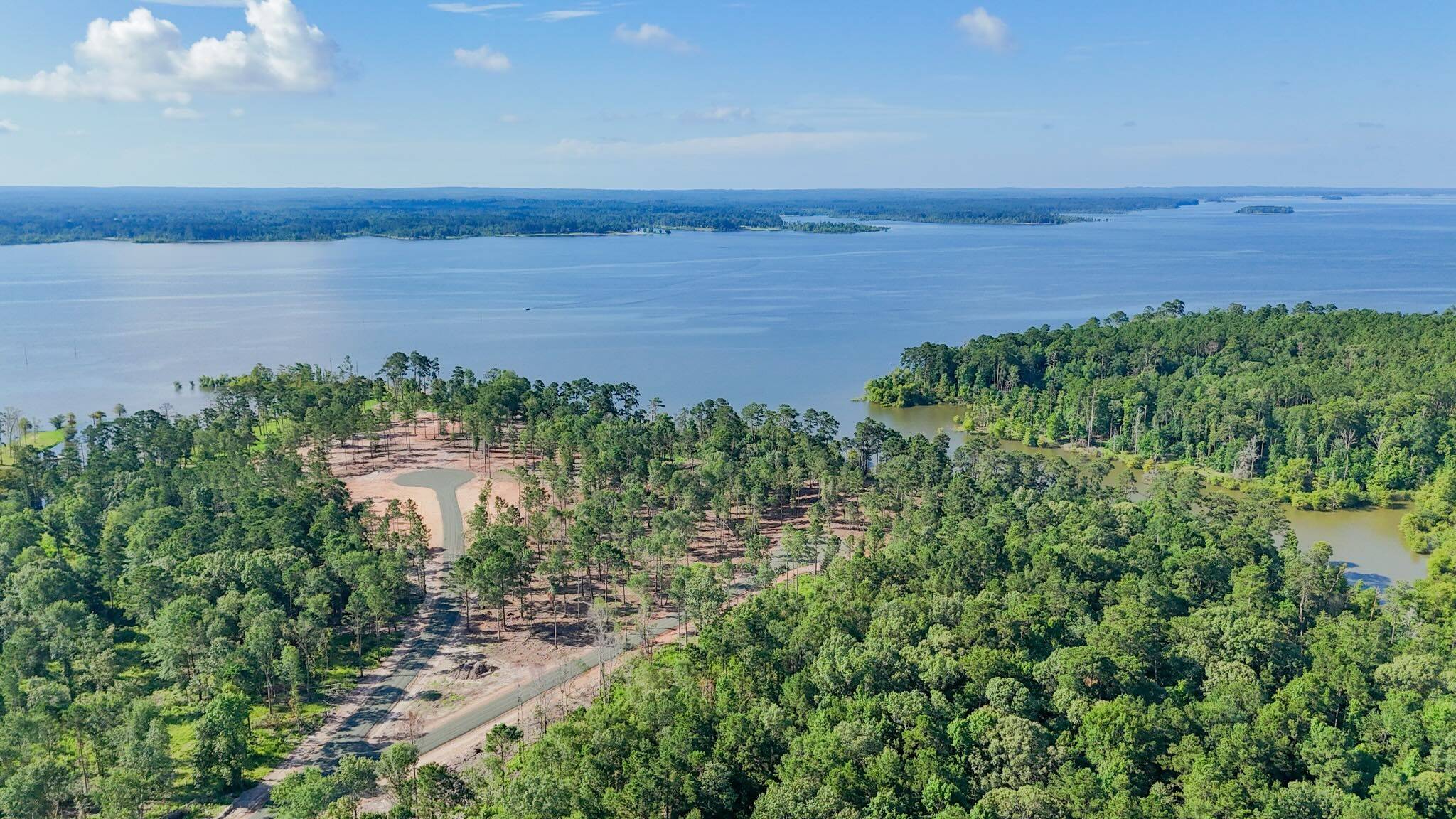 Pineland, TX 75968,016 PR 000