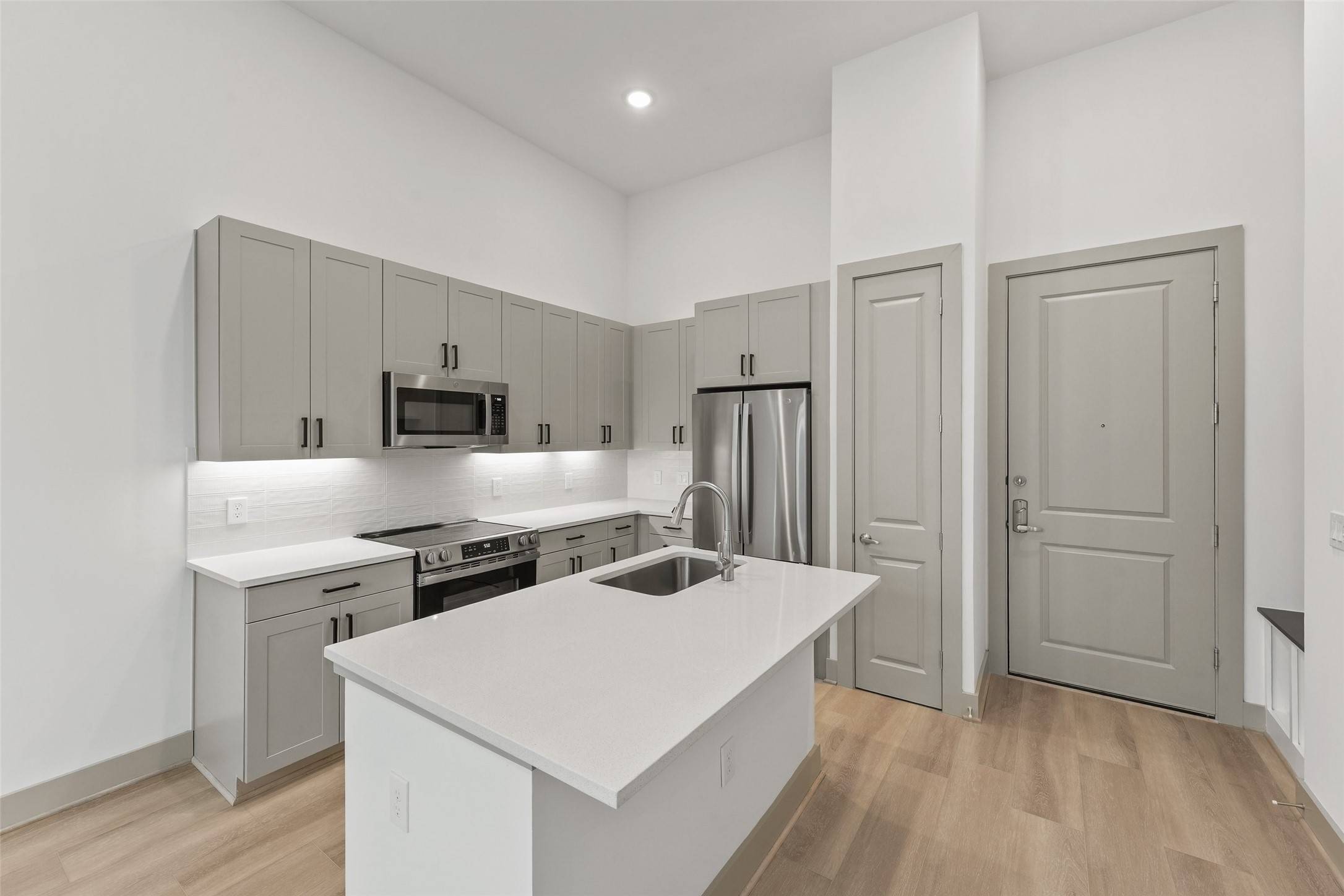 Houston, TX 77007,170 Malone ST #3105