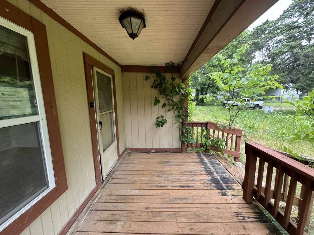 Whitewright, TX 75491,1515 Pilot Grove RD