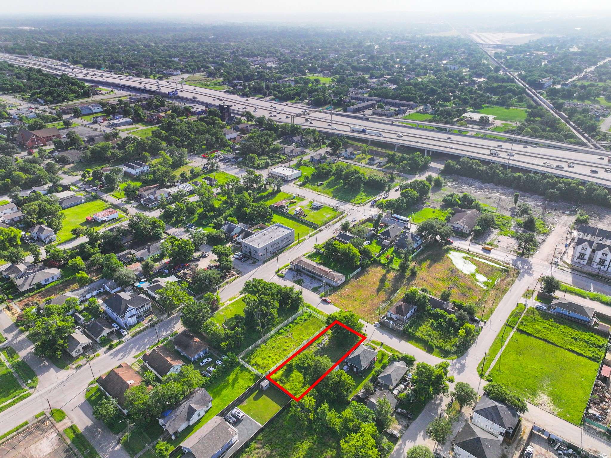 Houston, TX 77026,1807 Davis ST