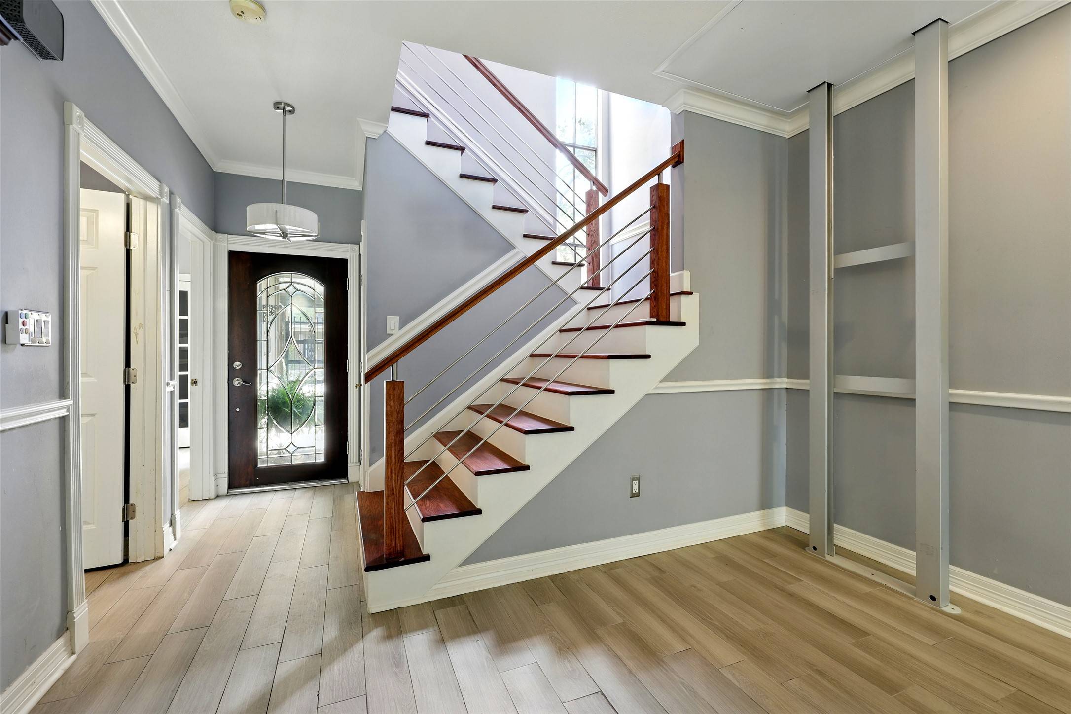 Houston, TX 77063,9400 Doliver DR #6