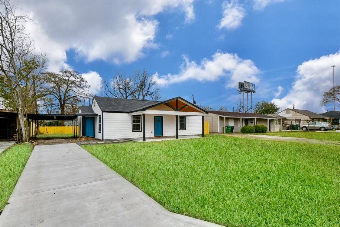 Houston, TX 77087,7703 Mchenry ST