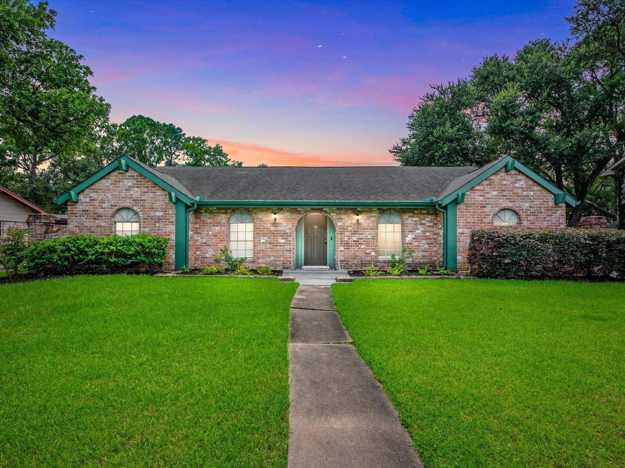 Houston, TX 77077,12519 Briar Forest DR