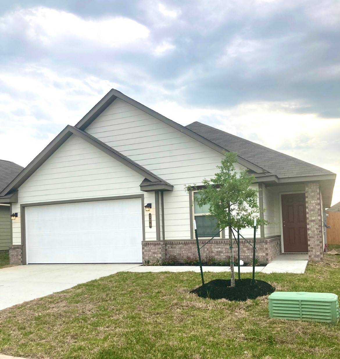 Navasota, TX 77868,108 Dove Landing Court