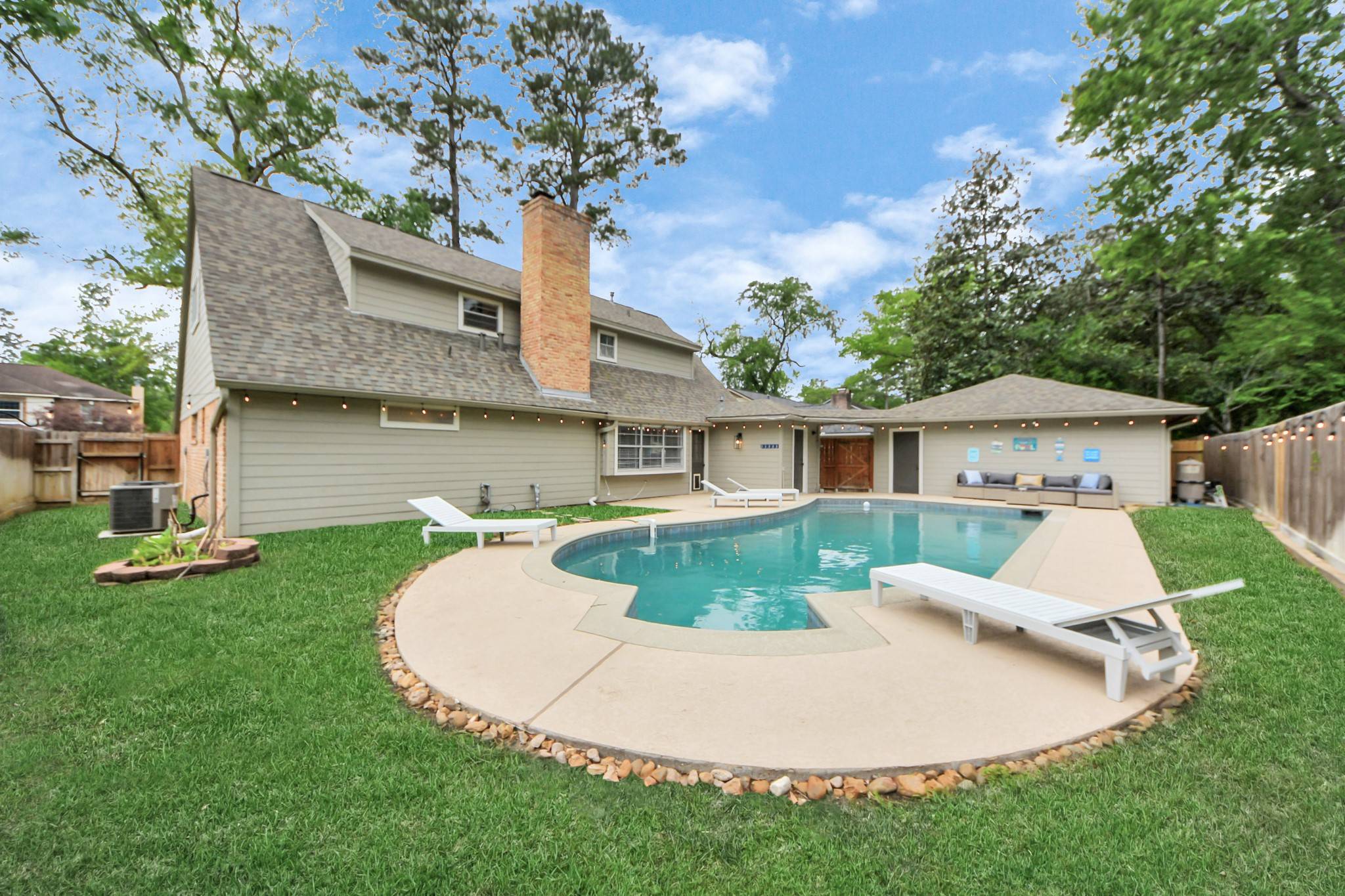 Conroe, TX 77302,563 Landfall LN