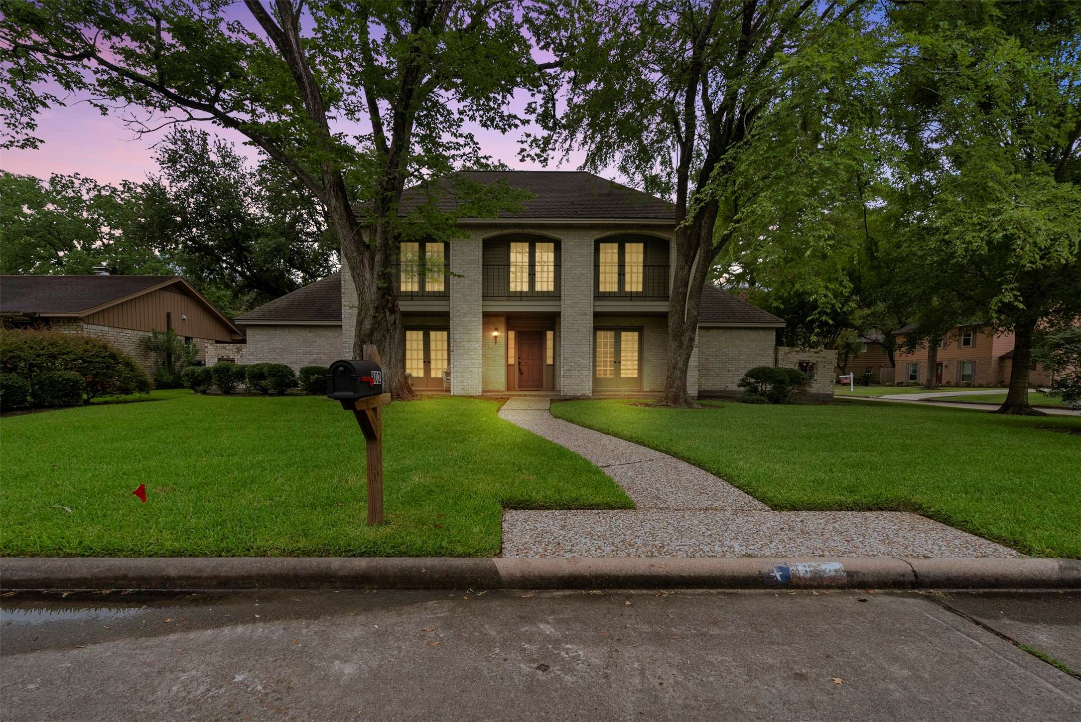 Seabrook, TX 77586,802 Forest Lake DR