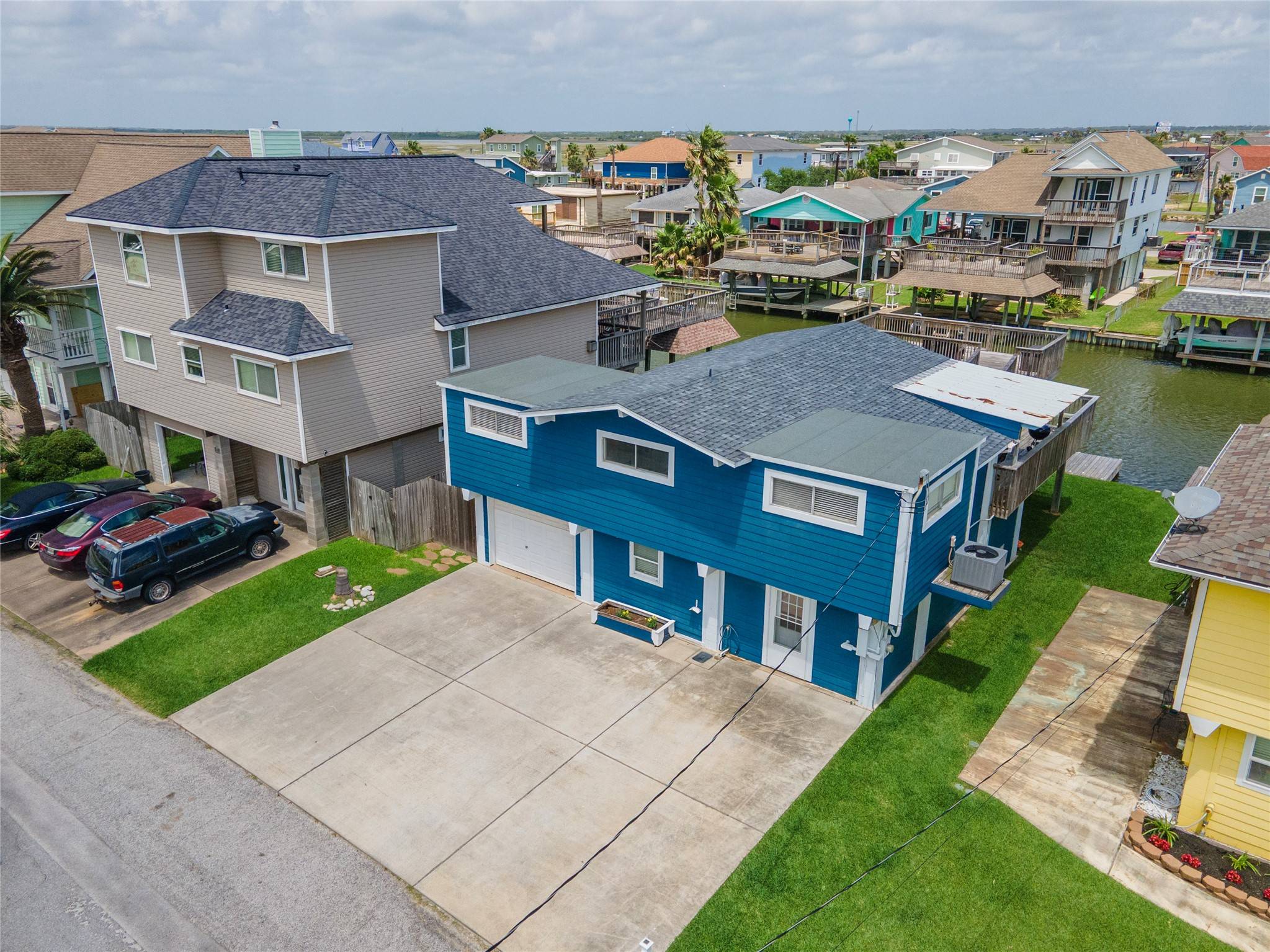 Bayou Vista, TX 77563,80 Tarpon ST
