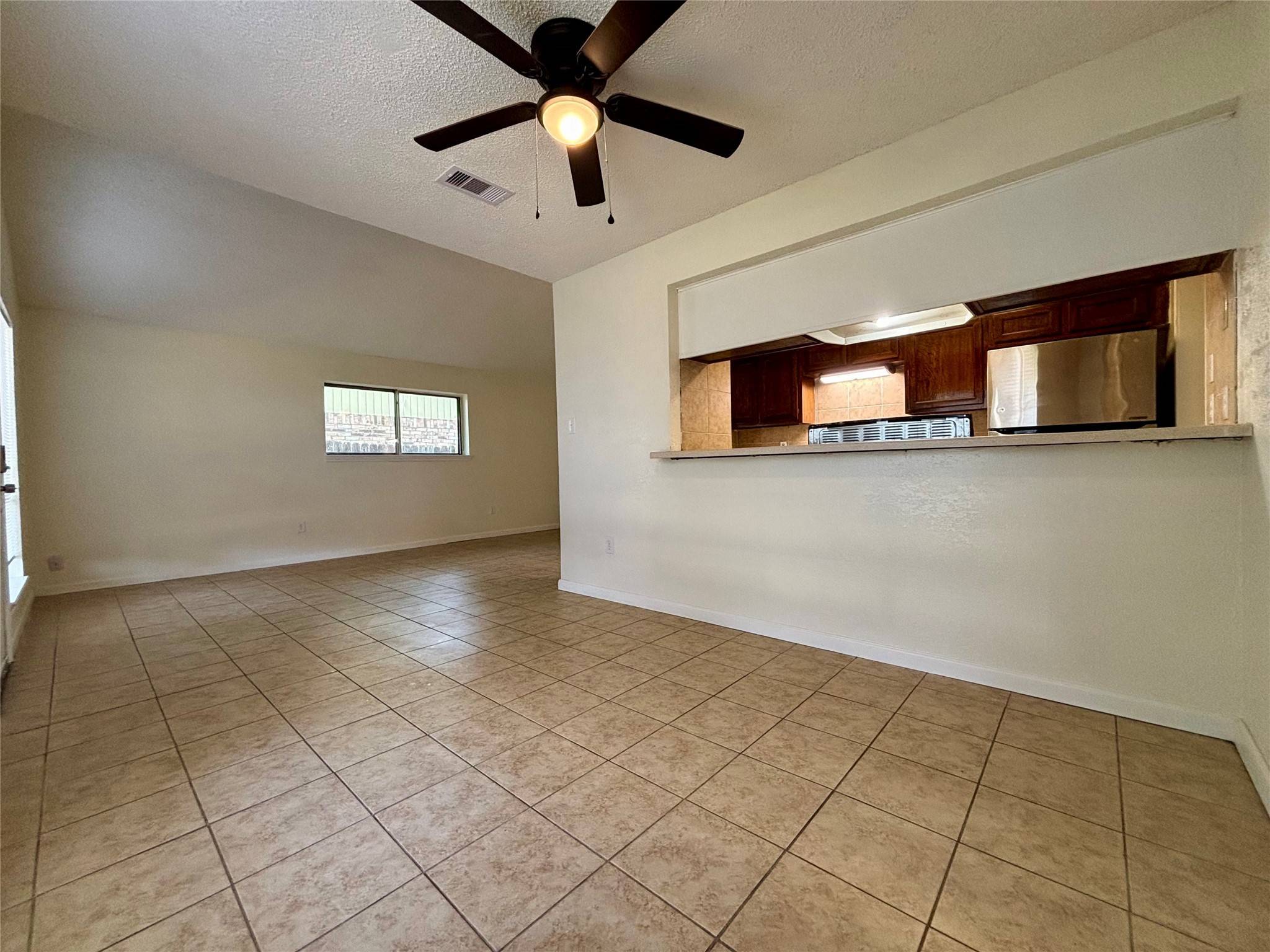 West Columbia, TX 77486,609 S Gray AVE