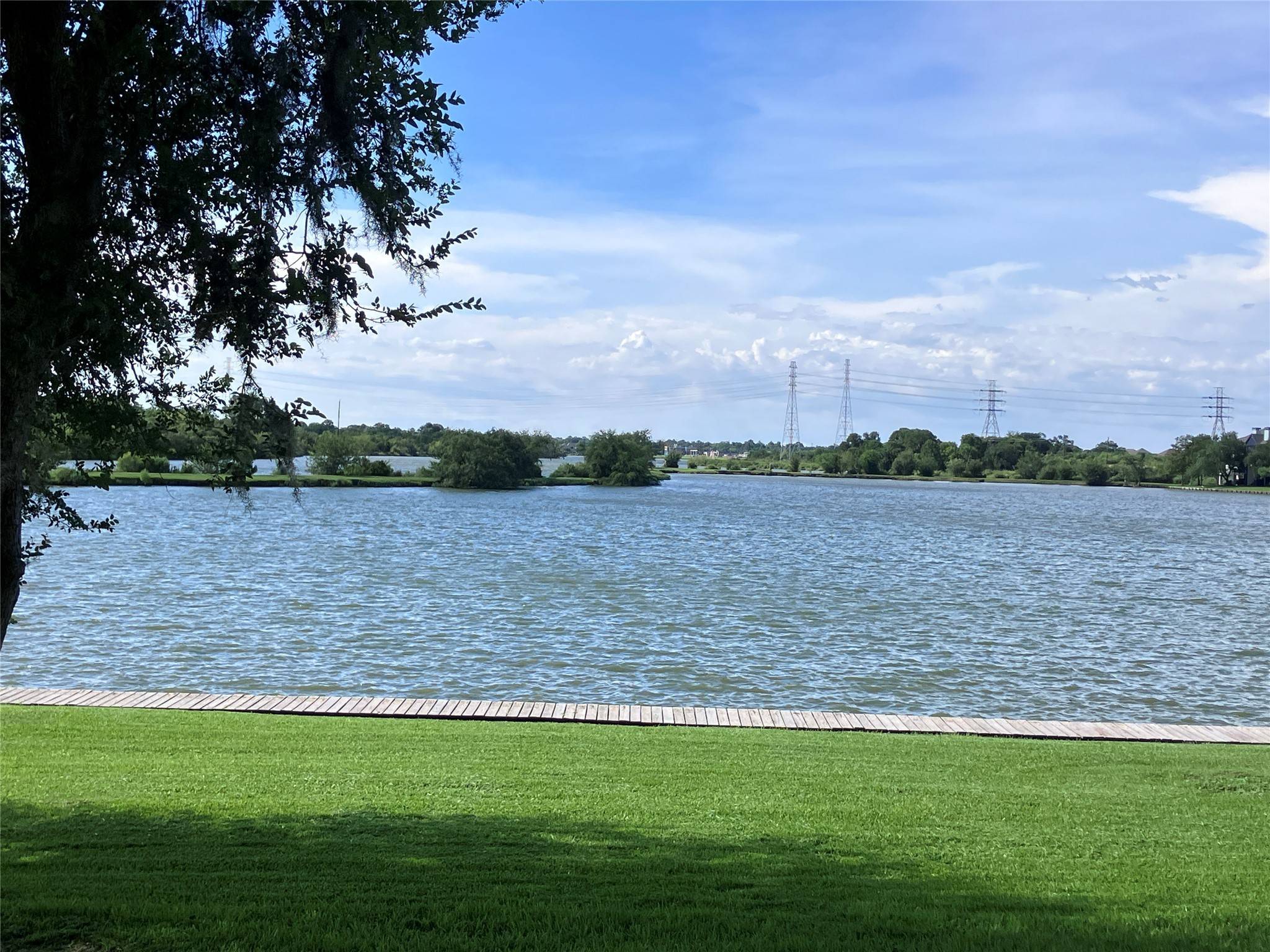 Webster, TX 77058,18800 Egret Bay BLVD #111