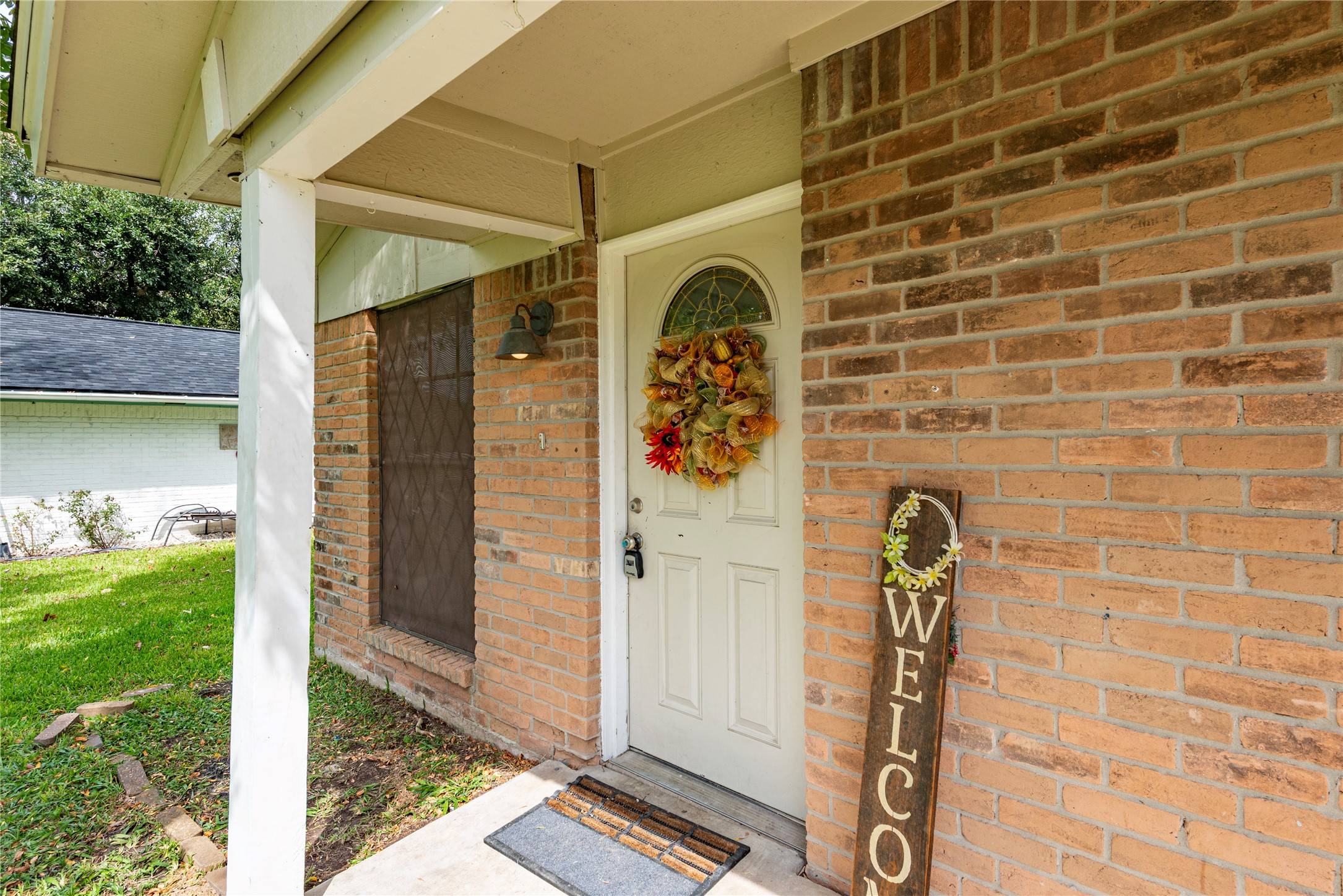 La Porte, TX 77571,622 N 13th ST