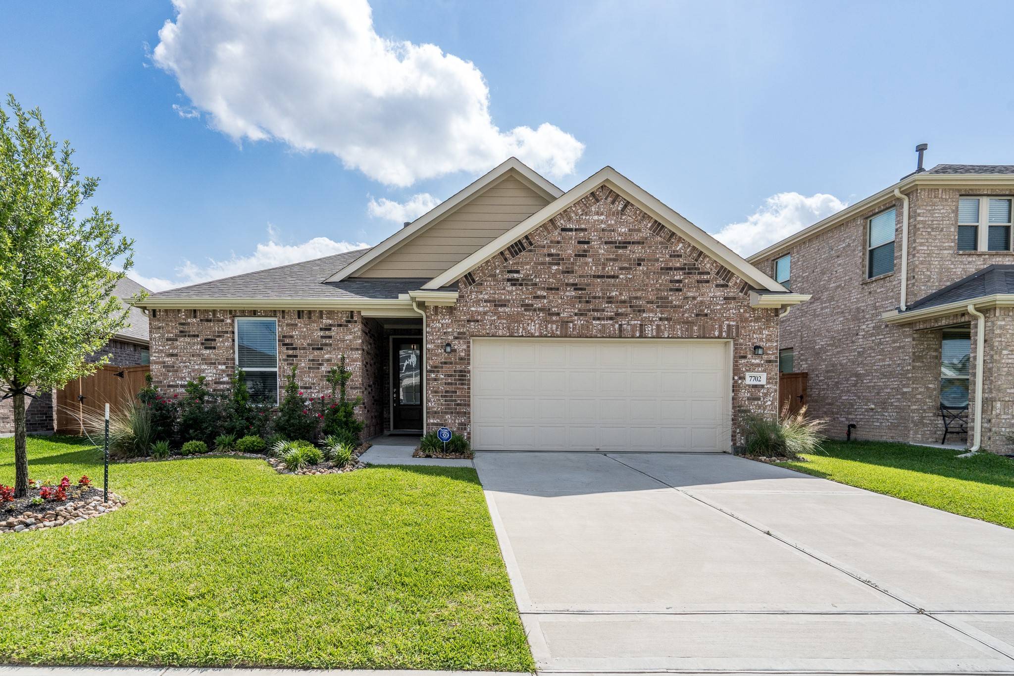 Cypress, TX 77433,7702 Royal Oasis LN