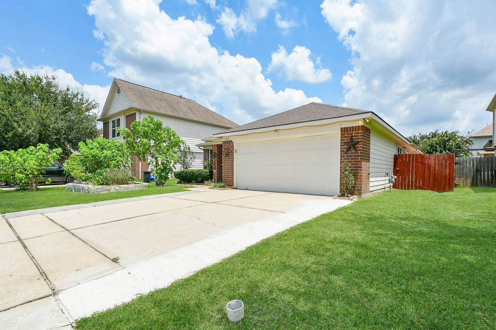 Baytown, TX 77521,5818 Turmeric DR