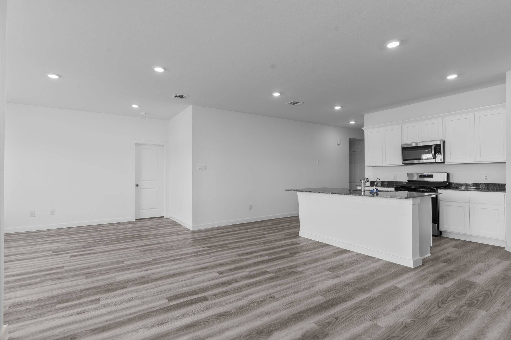 Iowa Colony, TX 77583,1218 Sandy Shore LN