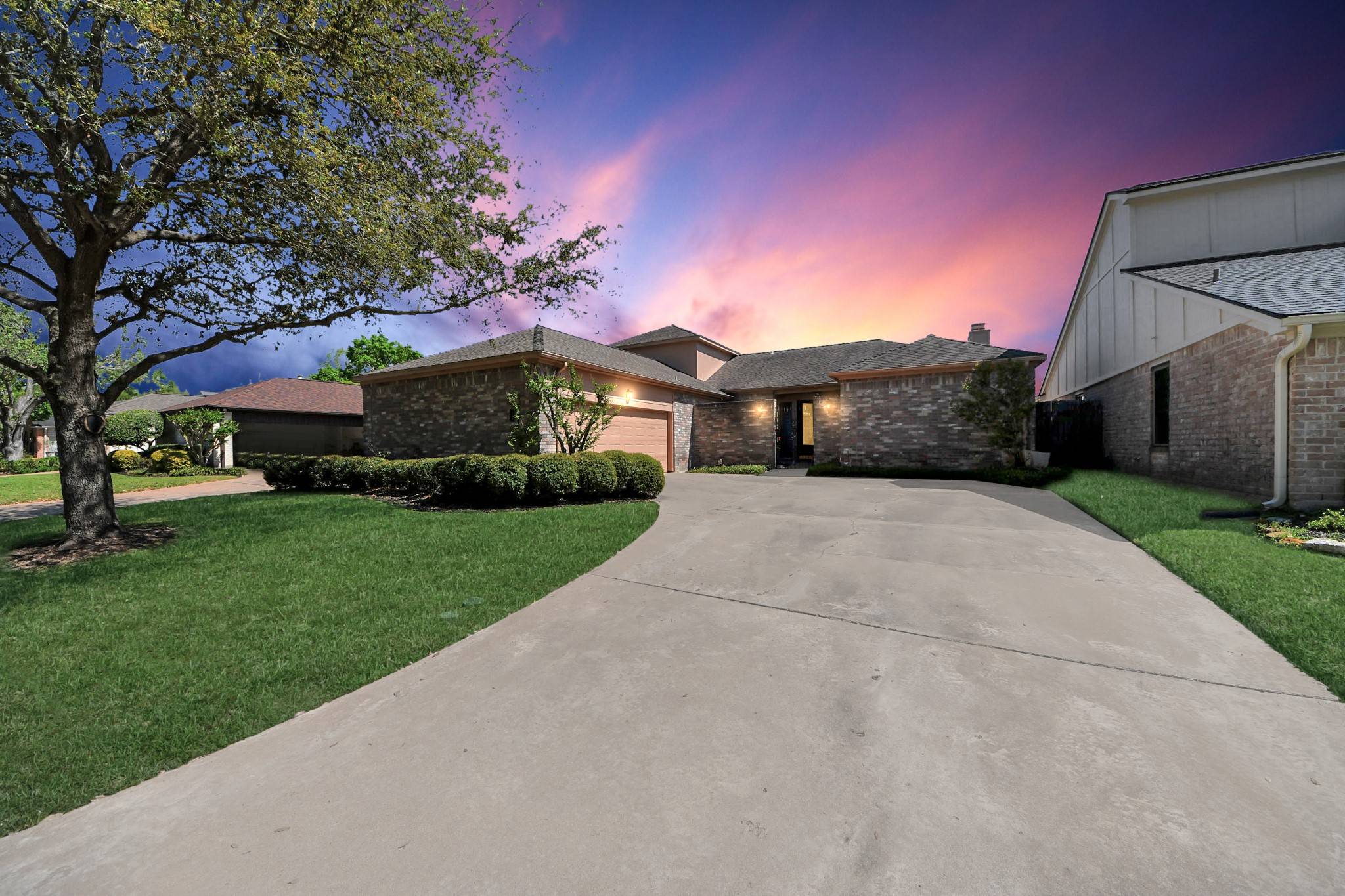 Sugar Land, TX 77478,87 Crestwood CIR