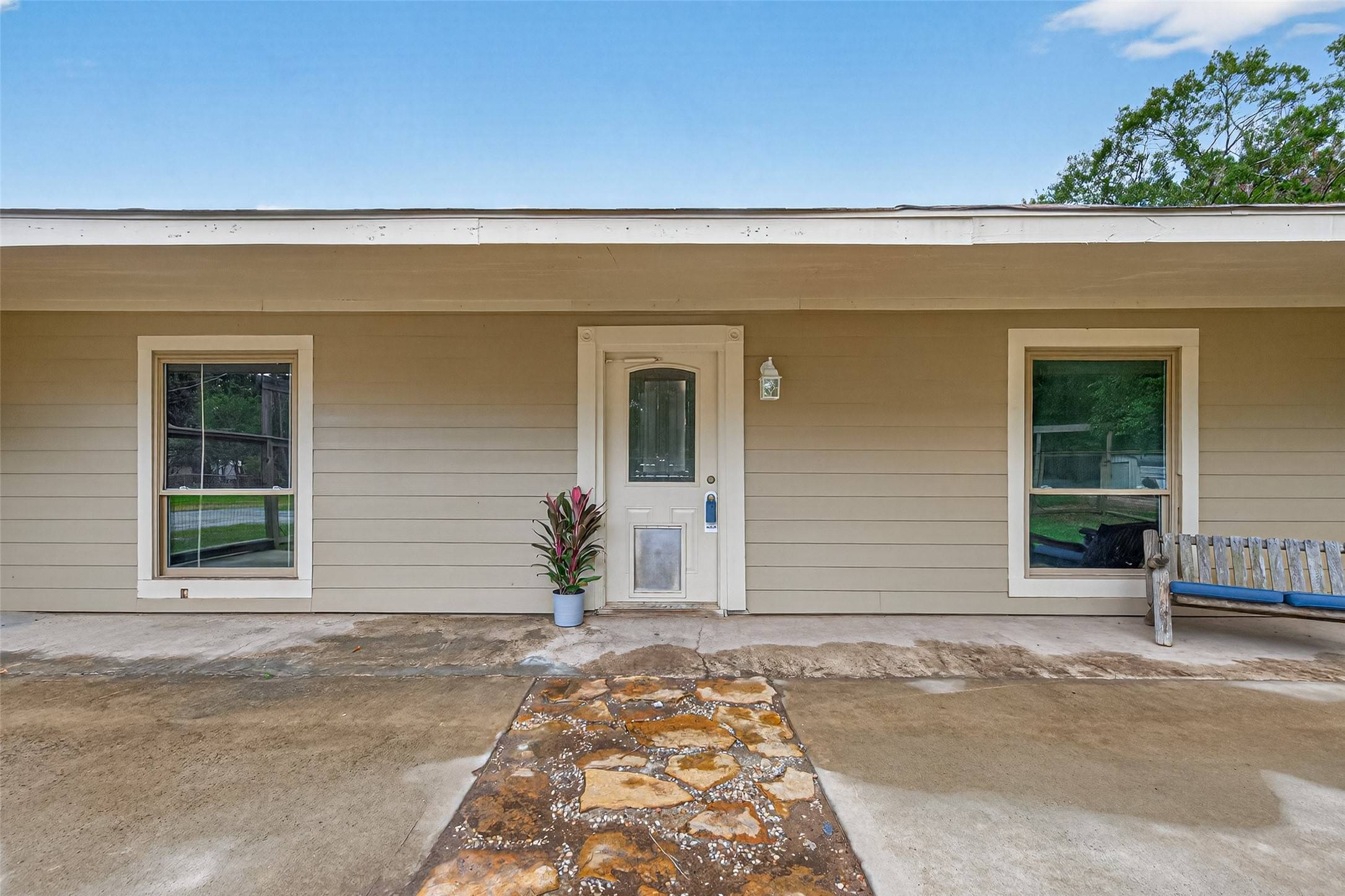 New Caney, TX 77357,23381 Micke