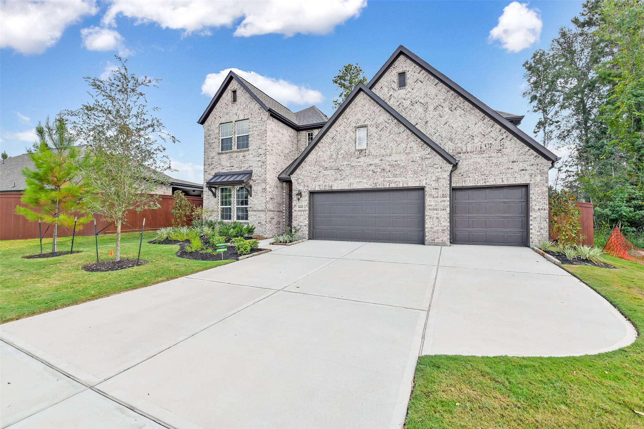 Conroe, TX 77302,16147 Rustling Woods RD