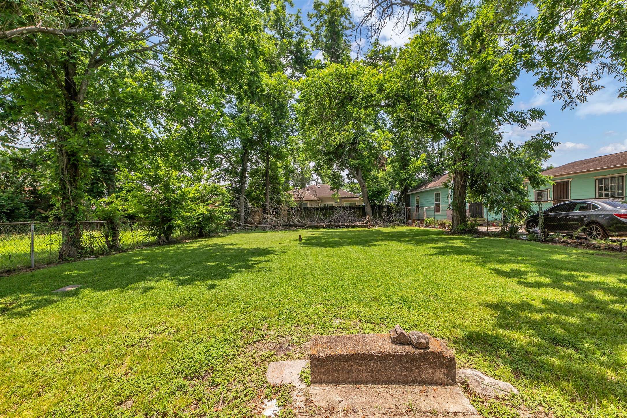 Houston, TX 77026,4012 Jewel ST