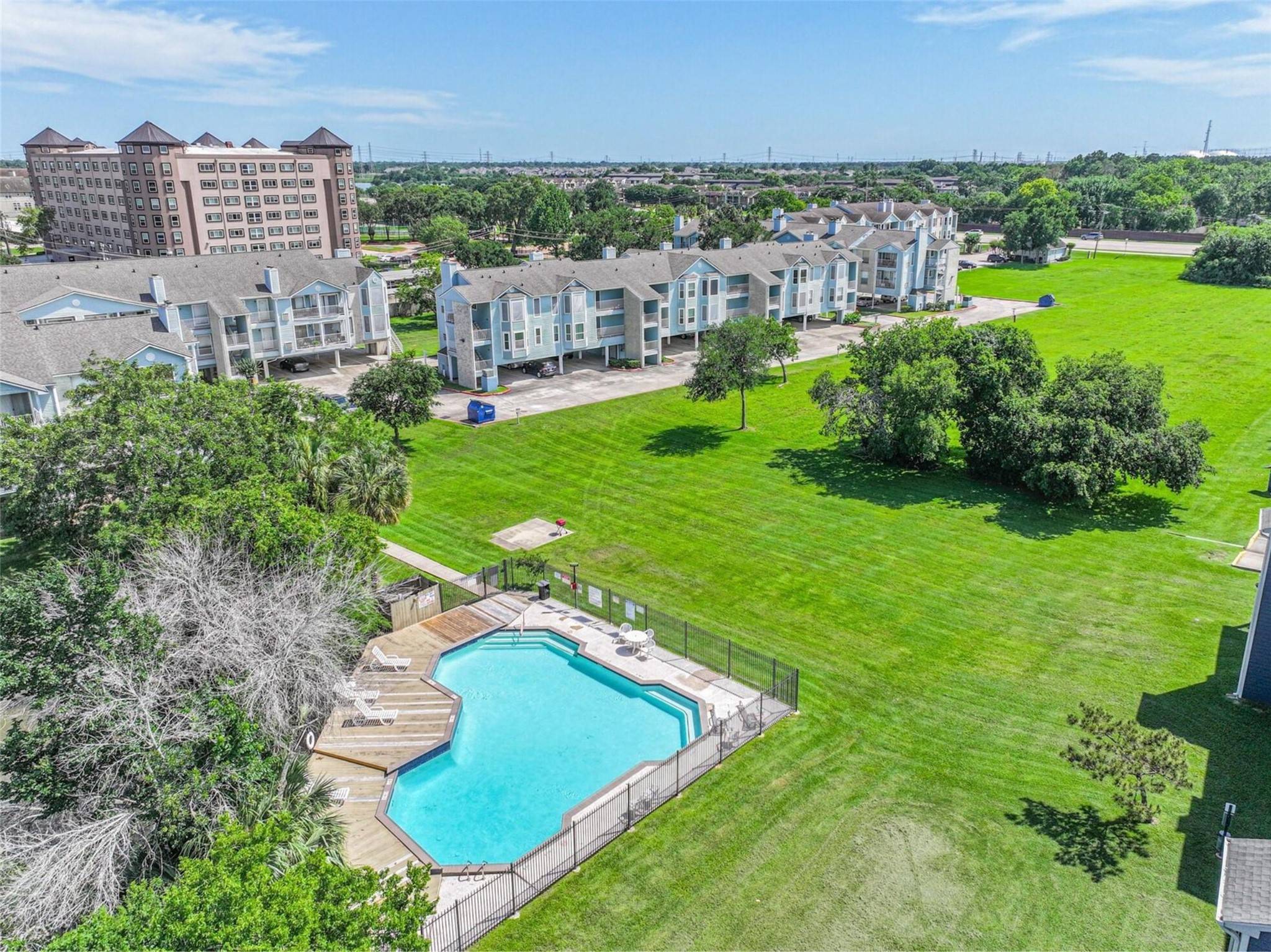 Webster, TX 77058,18617 Egret Bay BLVD #1108