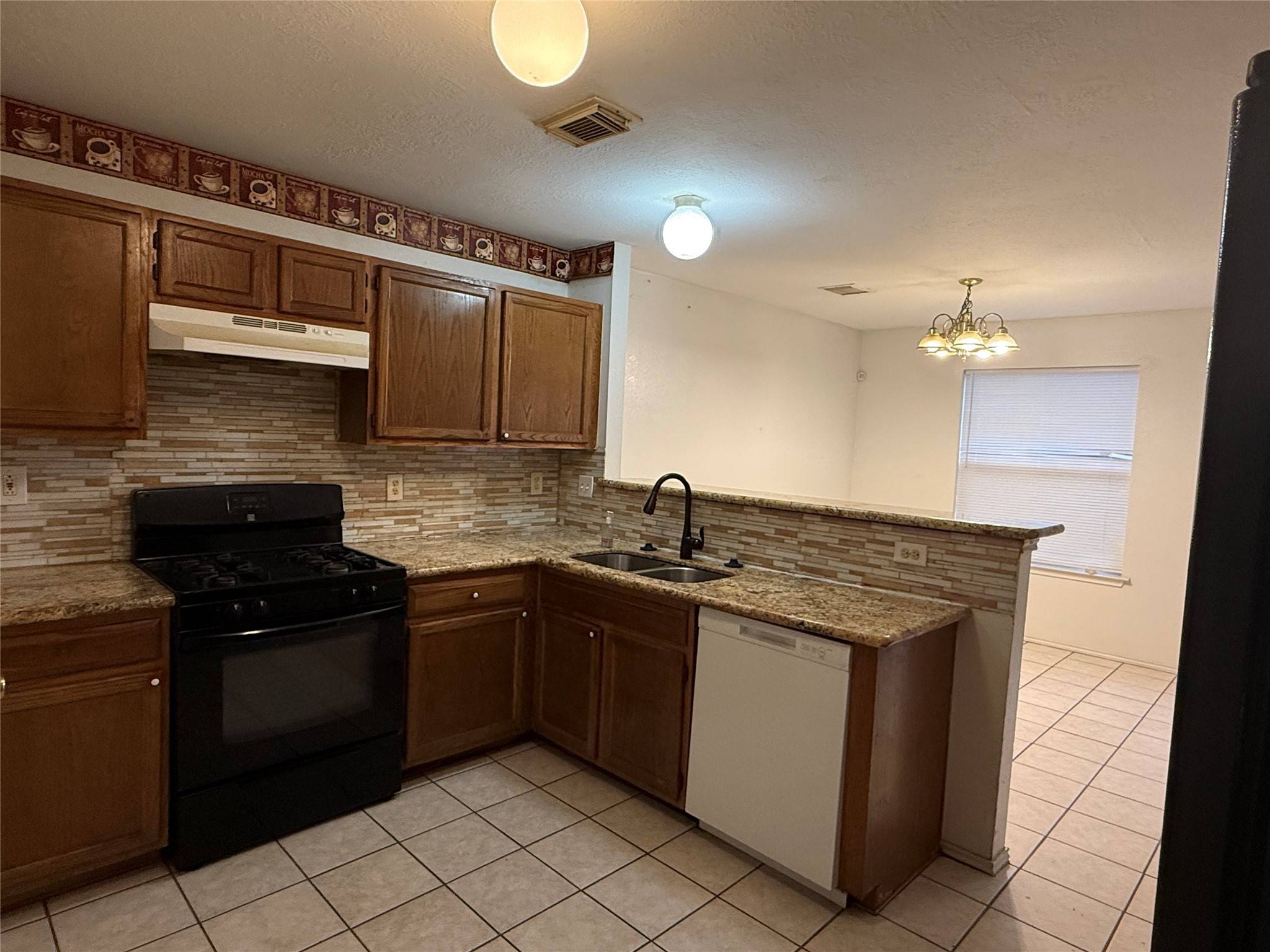 Houston, TX 77066,5406 Bourgeois RD