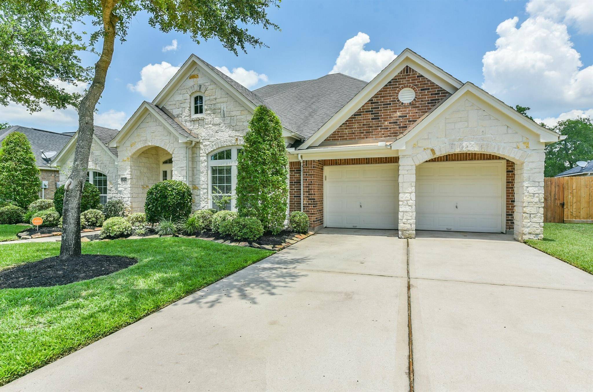 Houston, TX 77044,15914 Cedar Shores LN