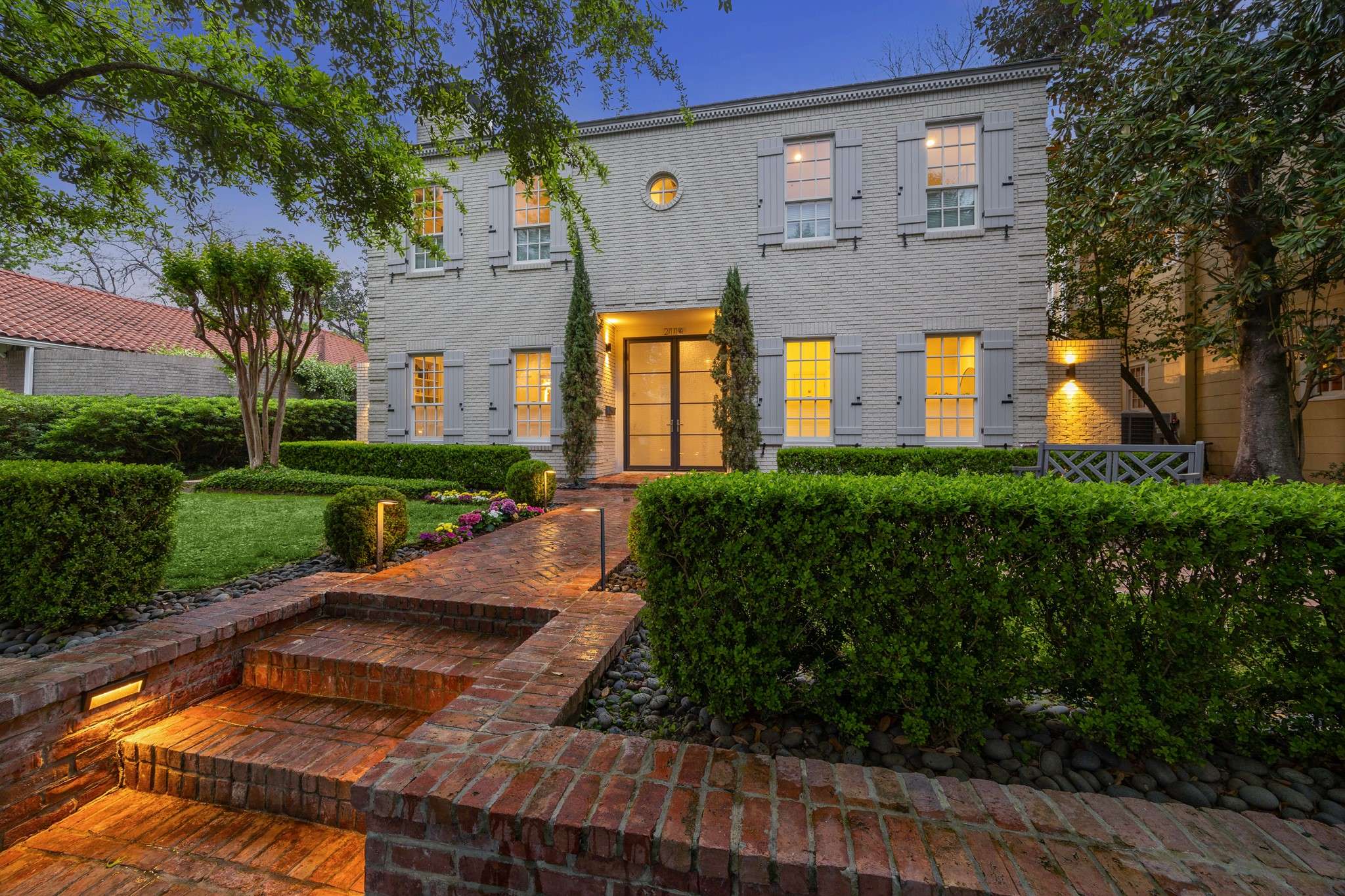 Houston, TX 77005,2114 Wroxton RD
