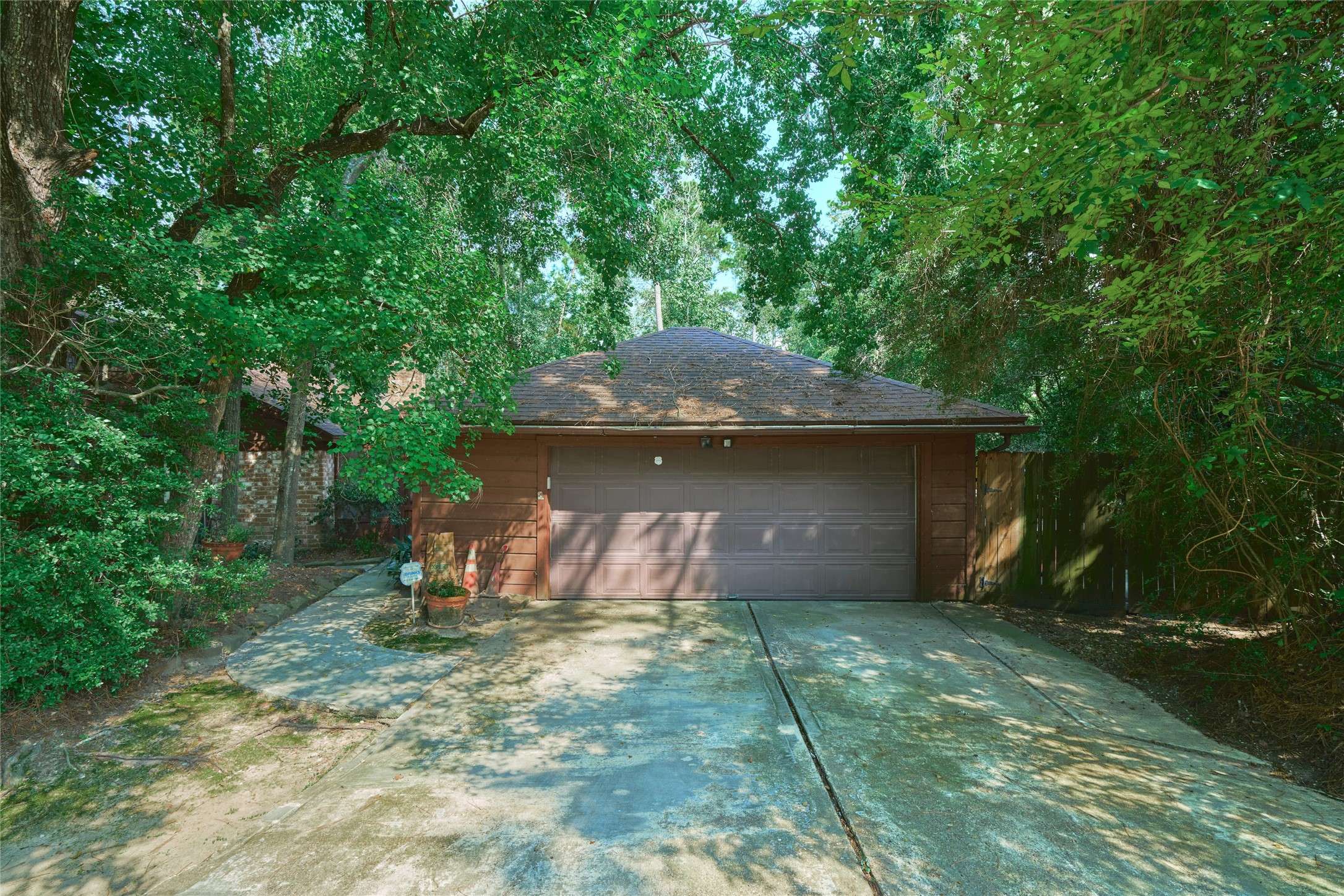 The Woodlands, TX 77380,1903 Old Field Place