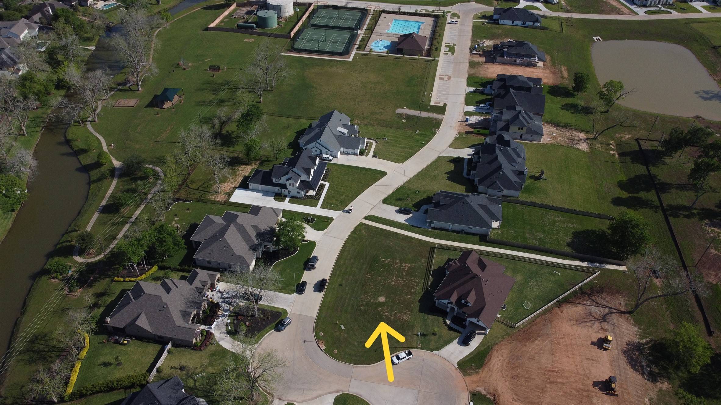 Fulshear, TX 77441,33007 Wicket CT