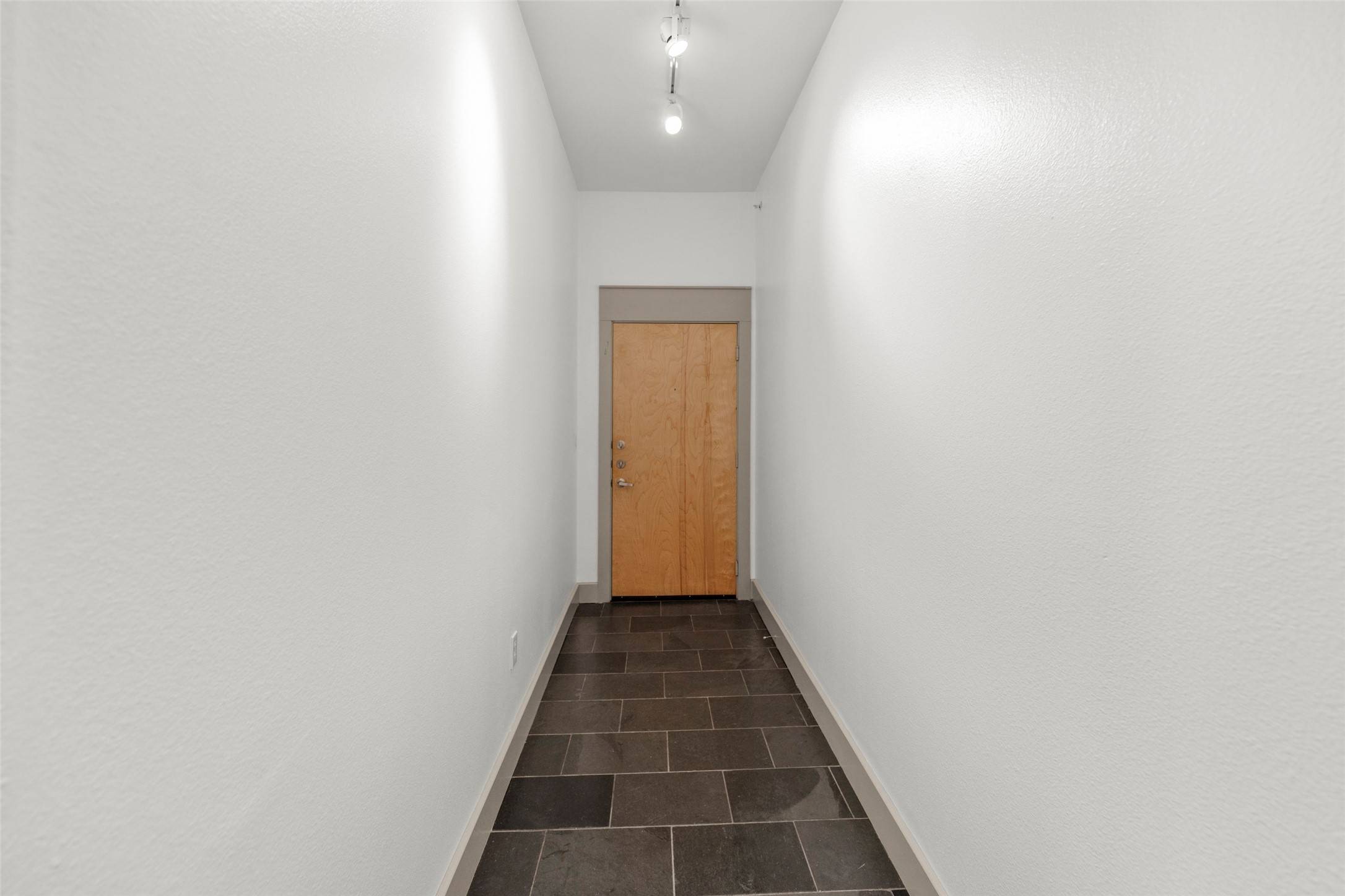 Houston, TX 77056,1901 Post Oak BLVD #4208