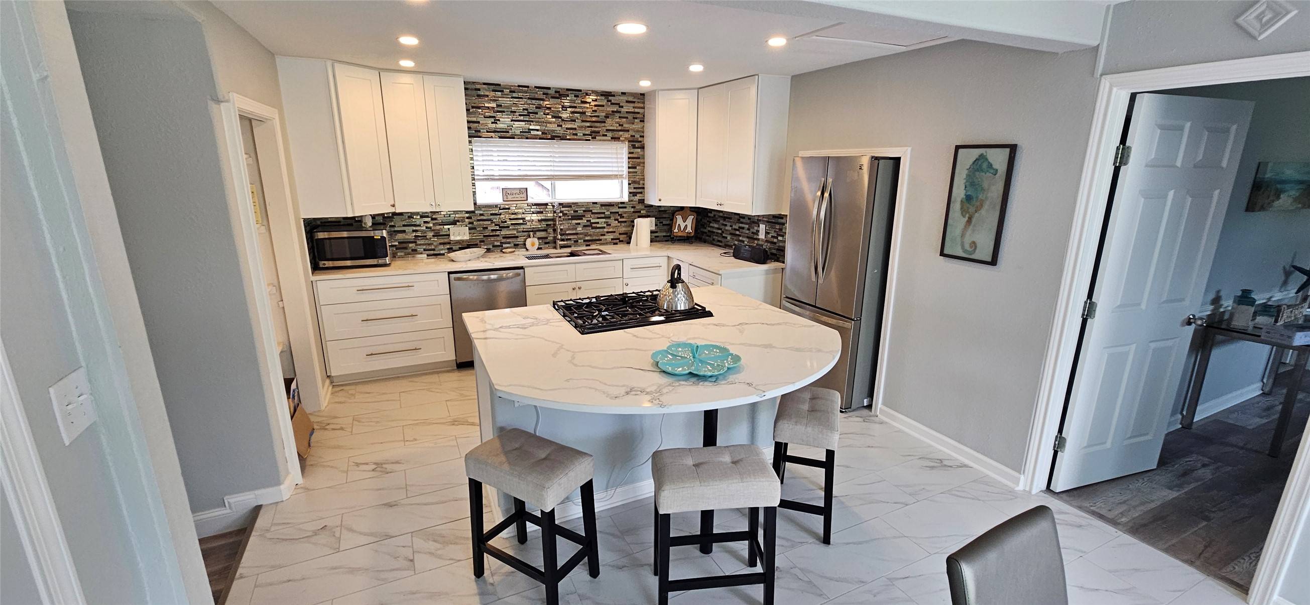 Dickinson, TX 77539,1643 Railroad AVE