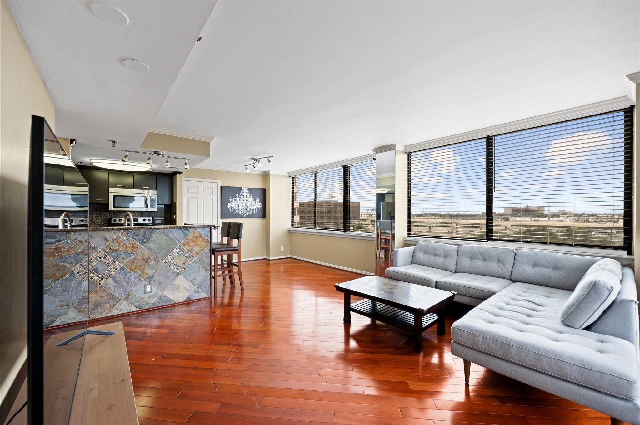 Houston, TX 77056,3525 Sage RD #716