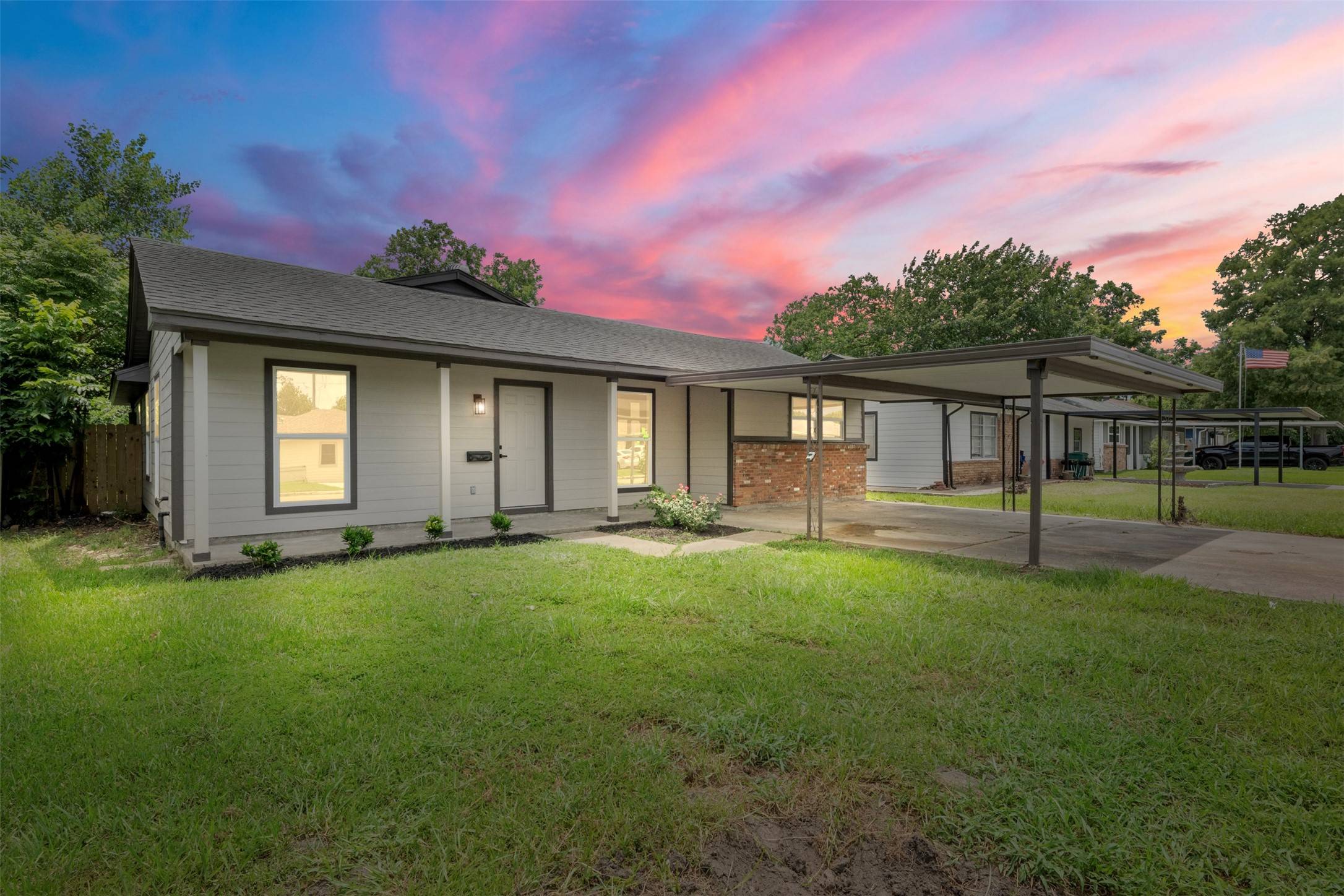 Pasadena, TX 77503,3112 Hays ST
