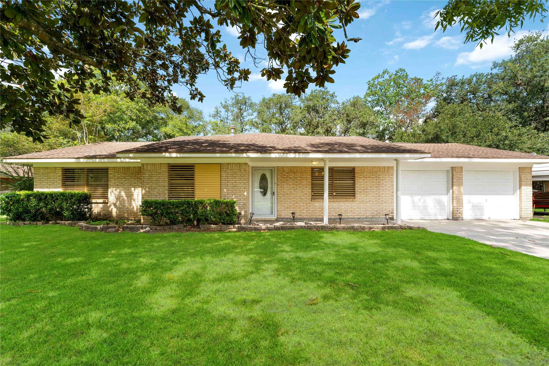 Santa Fe, TX 77510,5618 Avenue M 1/2