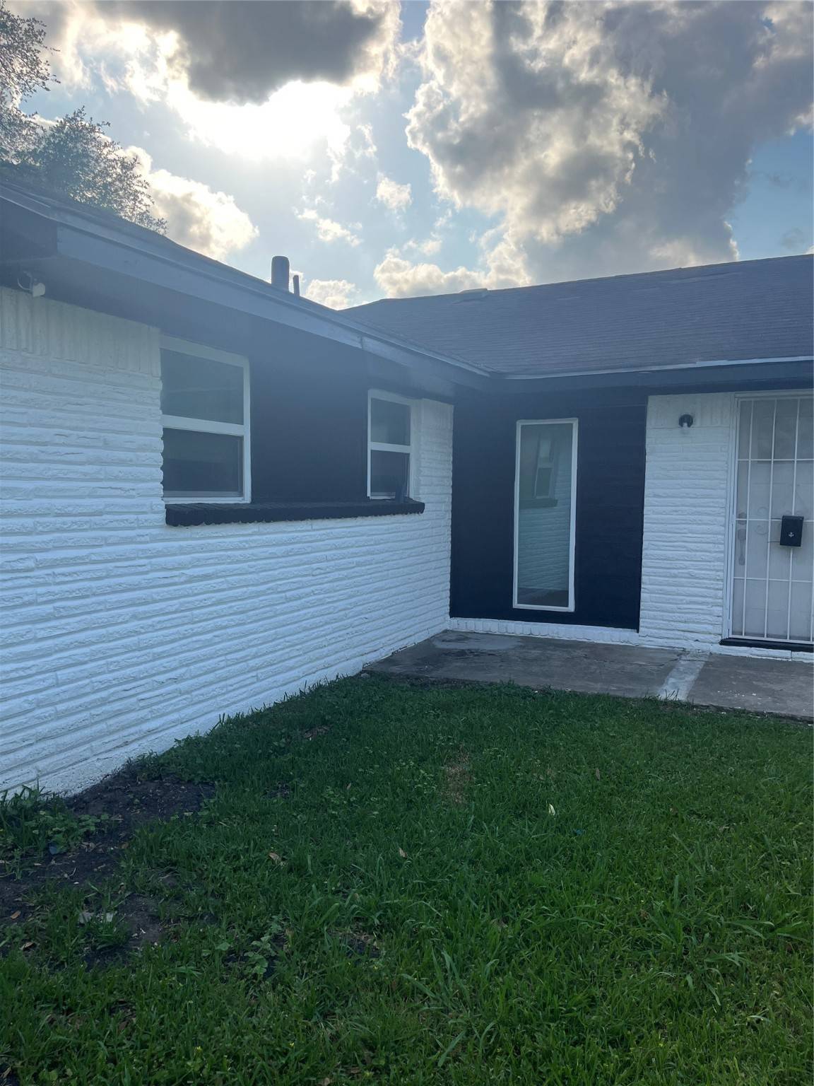 Houston, TX 77048,5502 Elm Tree DR