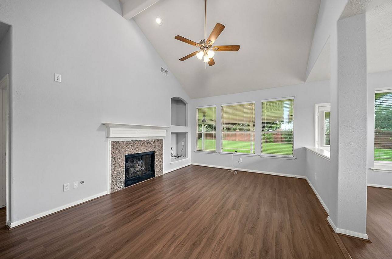 Sugar Land, TX 77479,1123 Woodley Bend
