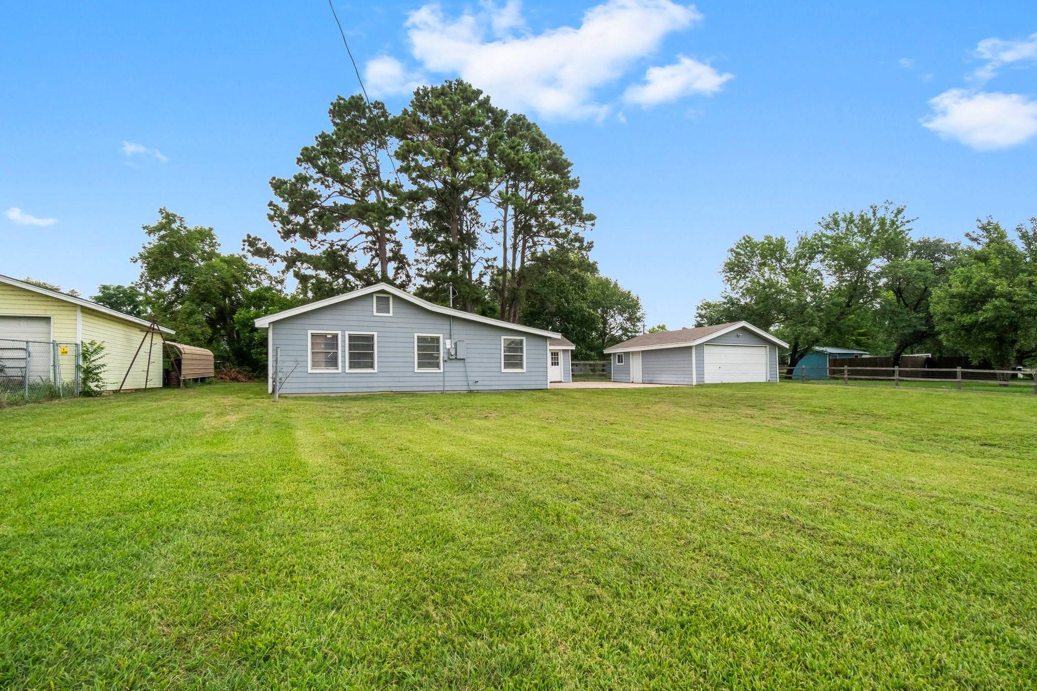 Livingston, TX 77351,168 Bay Haven BLVD