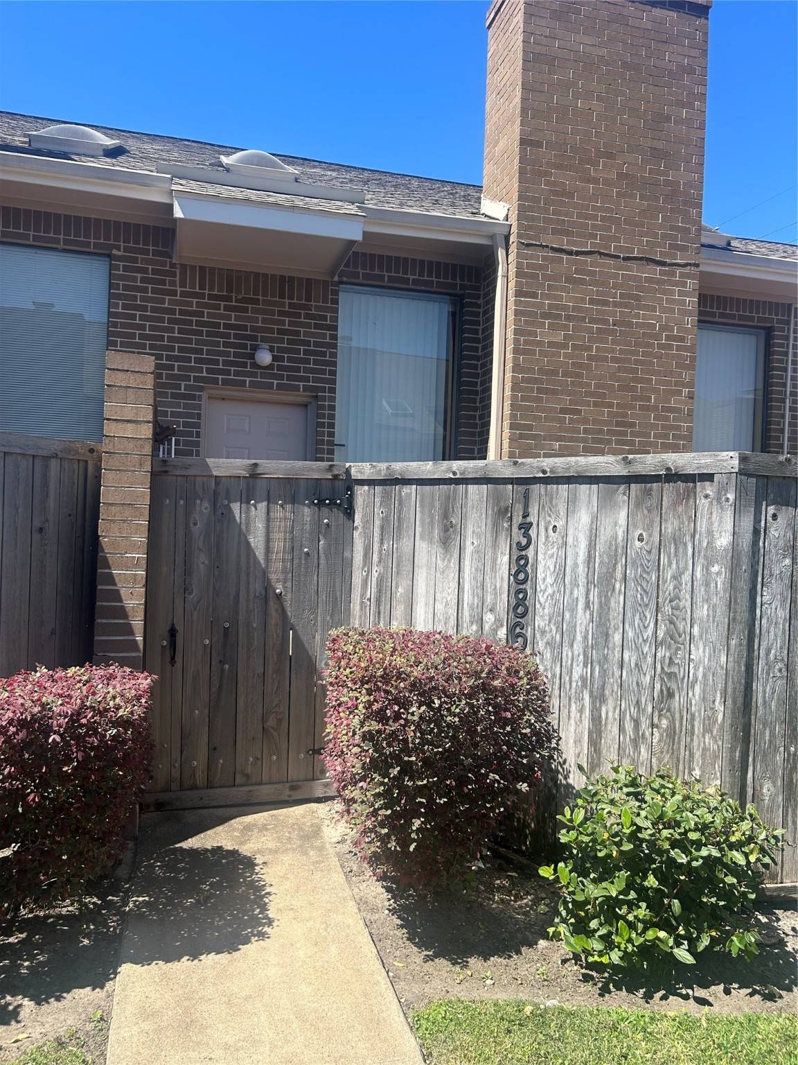 Houston, TX 77082,13886 Hollowgreen DR #808